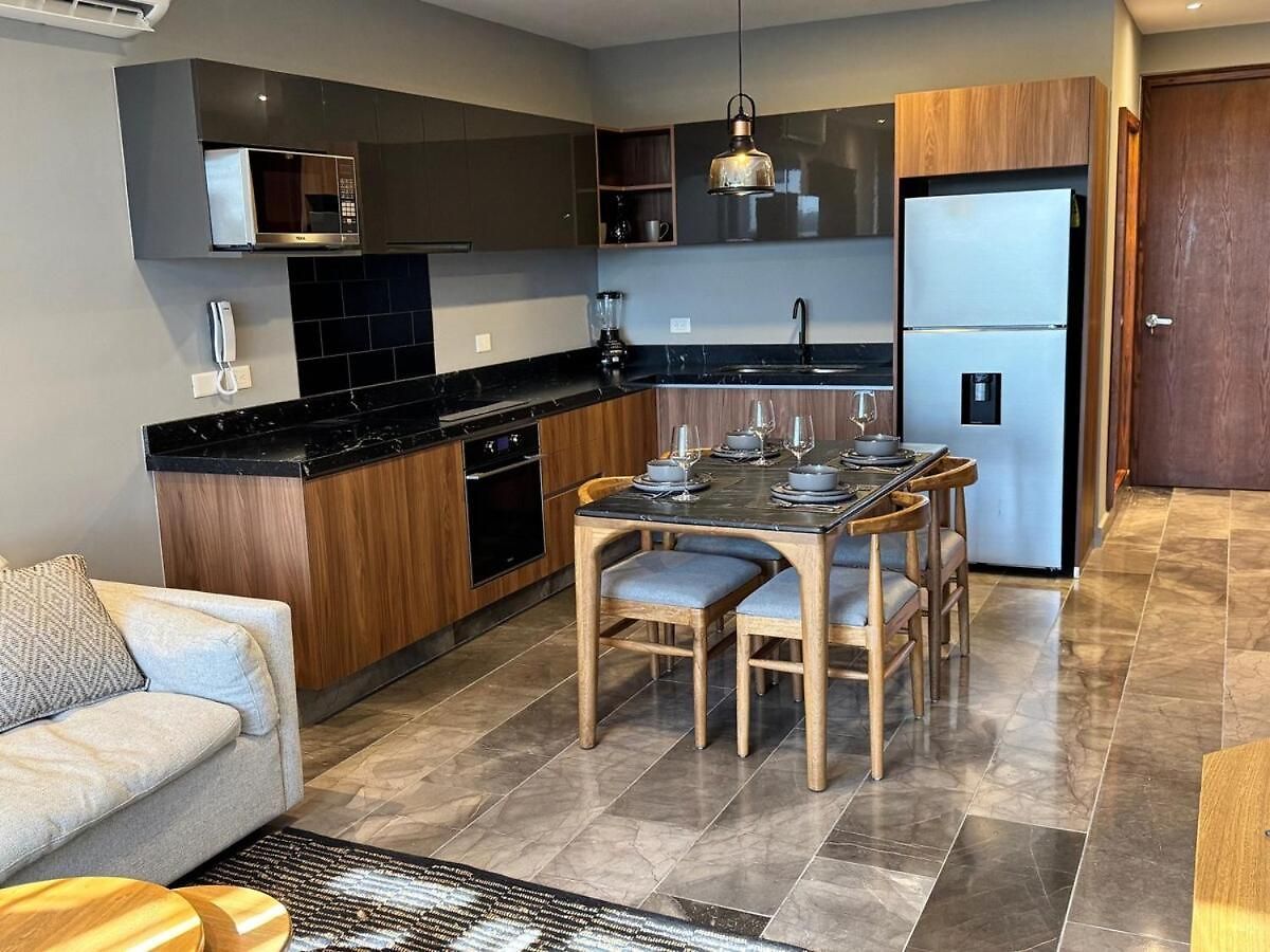 Apartment 2 Bed Penthouse Private Rooftop *