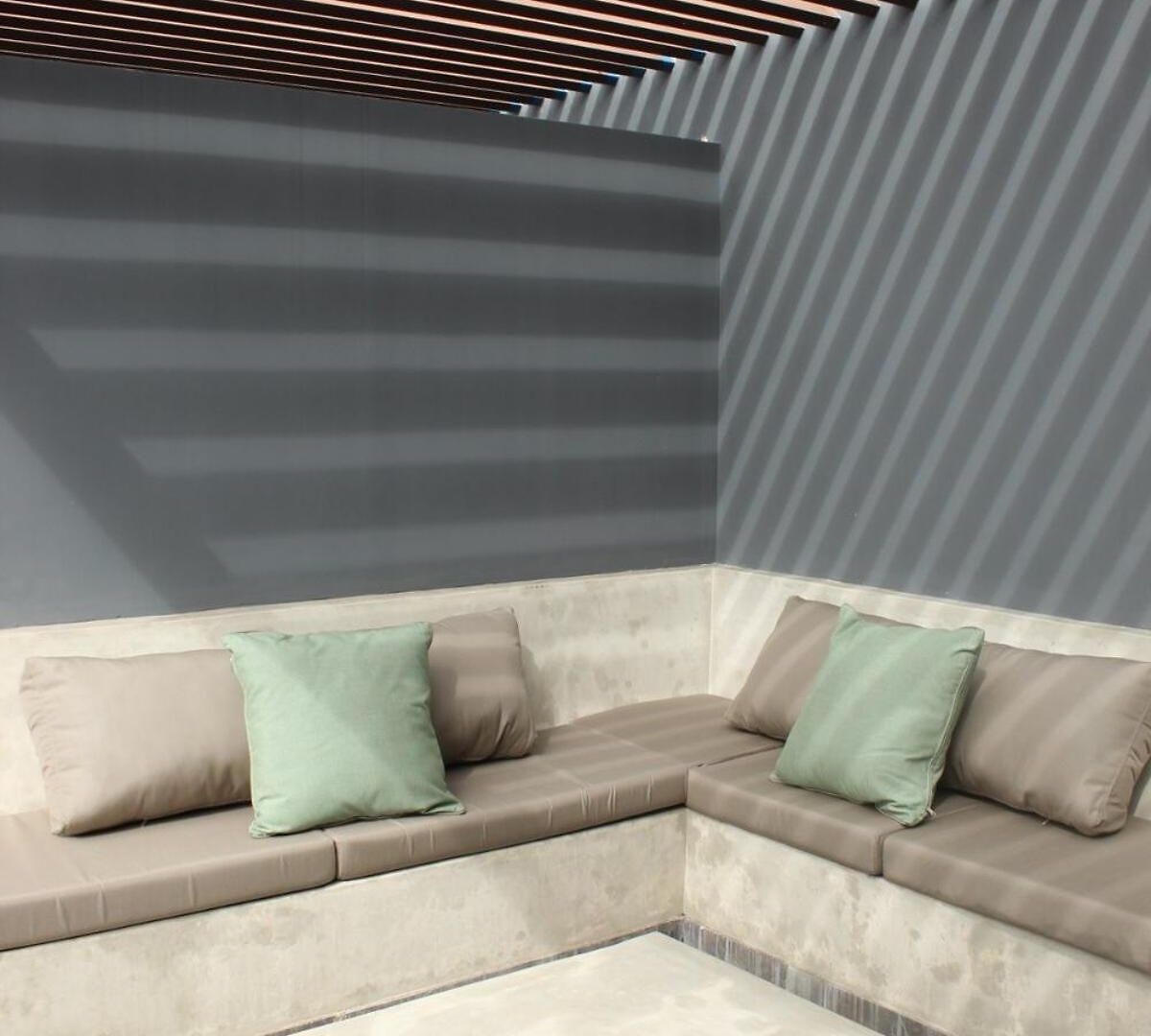 Apartment 2 Bed Penthouse Private Rooftop *