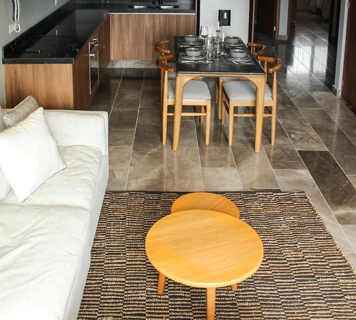 2 Bed Penthouse Private Rooftop