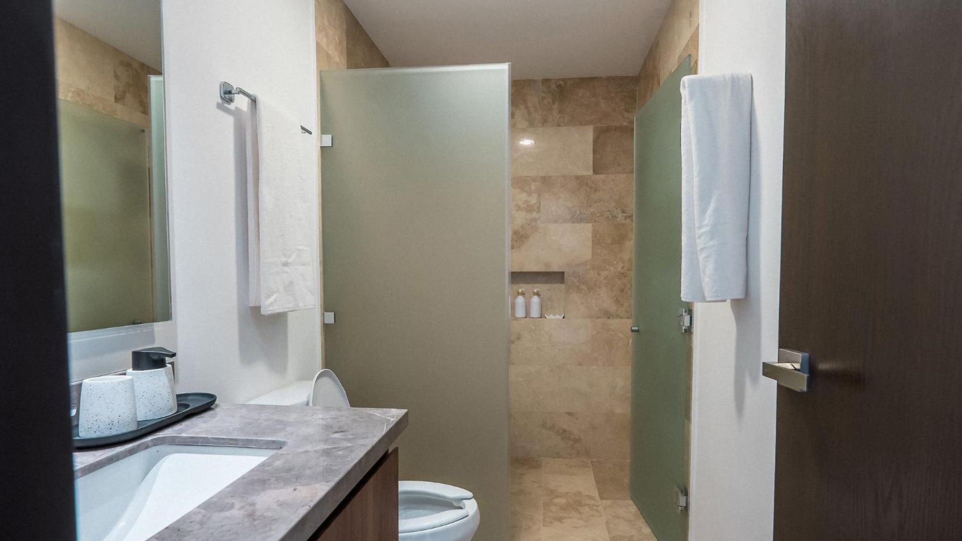 2-story Penthouse With Private Jacuzzi 5 Min Tulum