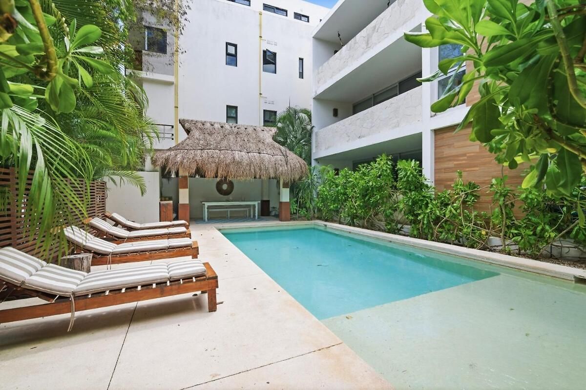 Apartment Unwind In | Pool & Private Patio *
