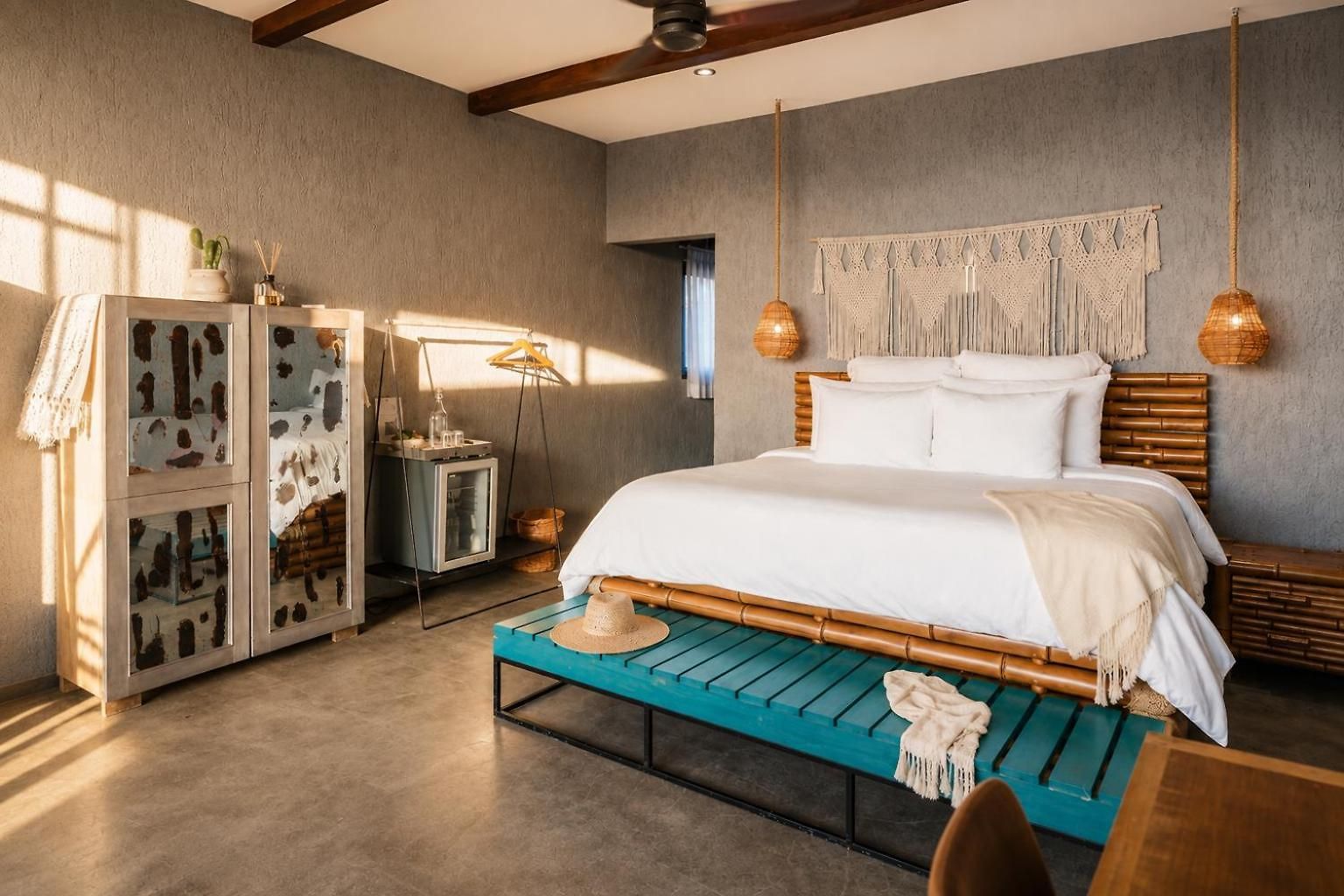Olivia Oceanfront 5*