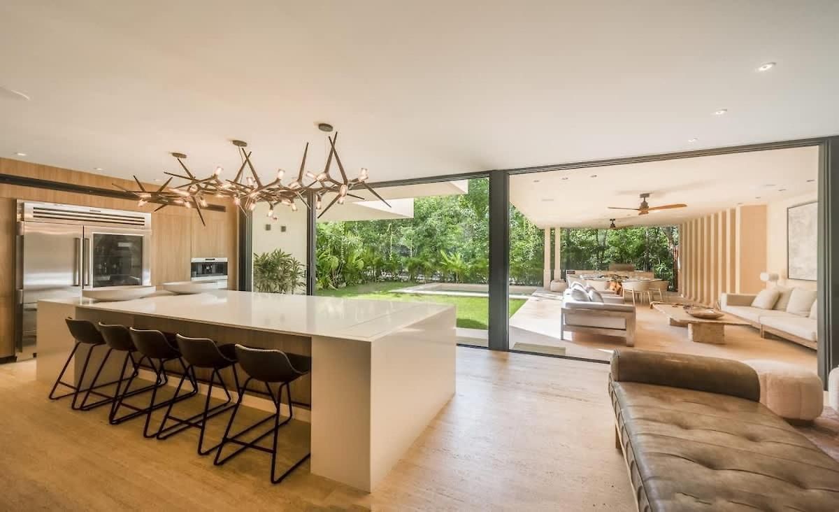 Holiday home Caiman Luxury 5br In Santos *