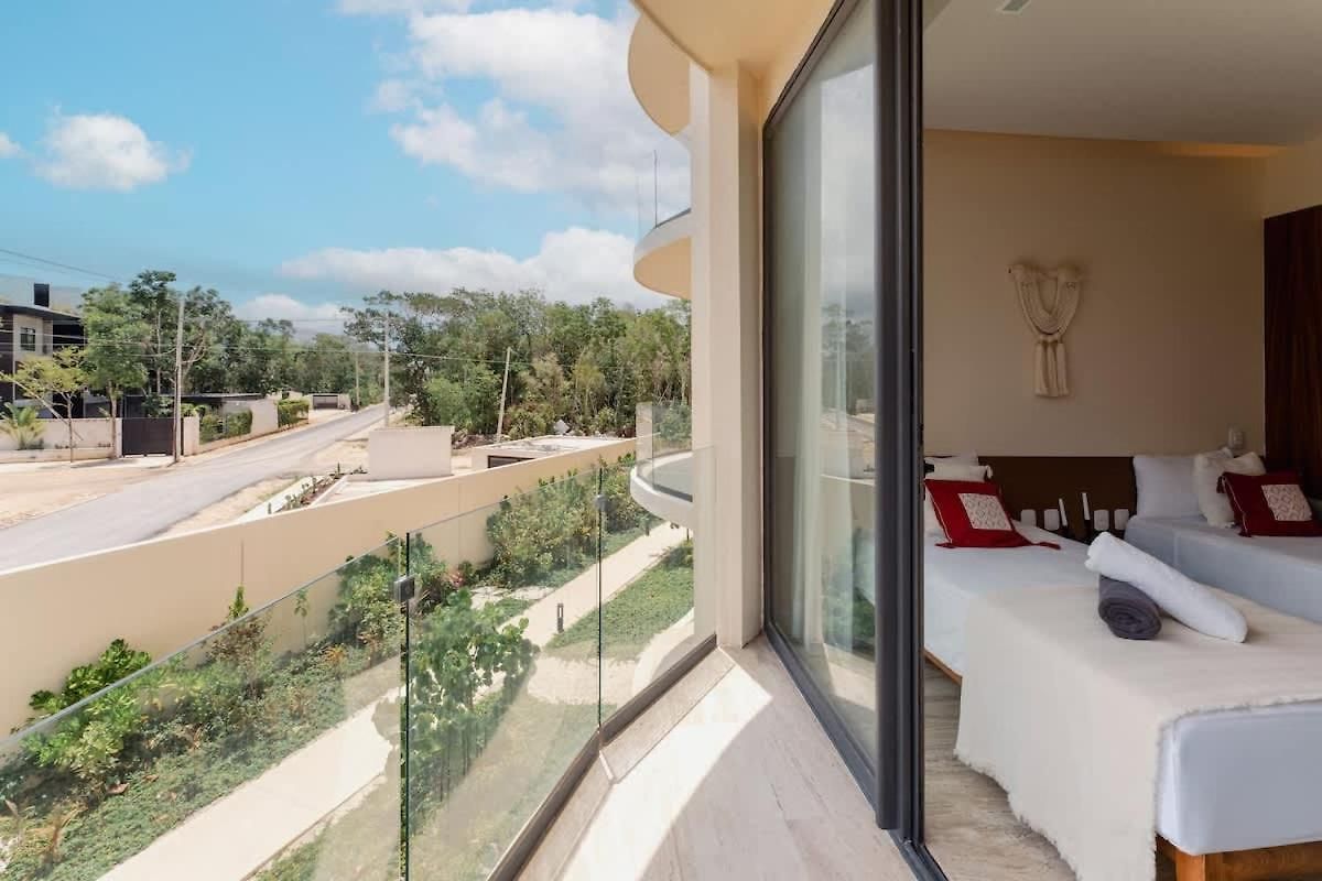 Private Oasis Mistiq, Rooftop Pool, Shuttle