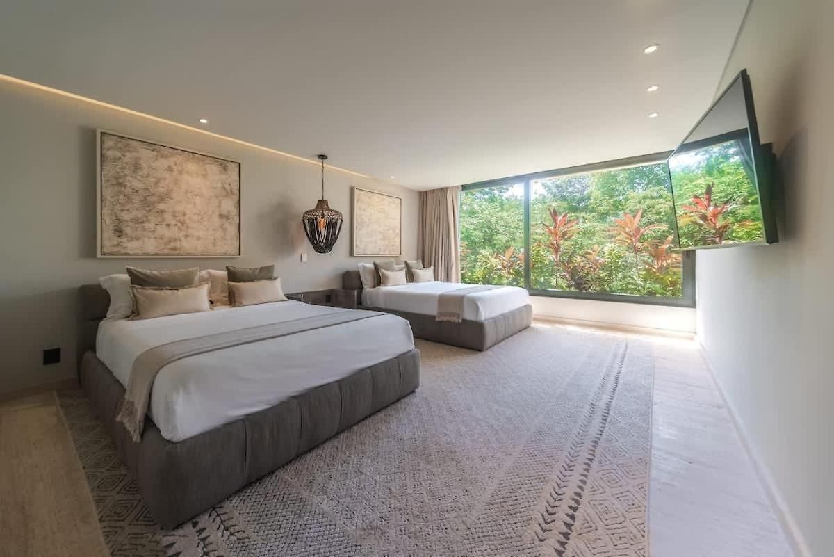 Holiday home Caiman Luxury 5br In Santos