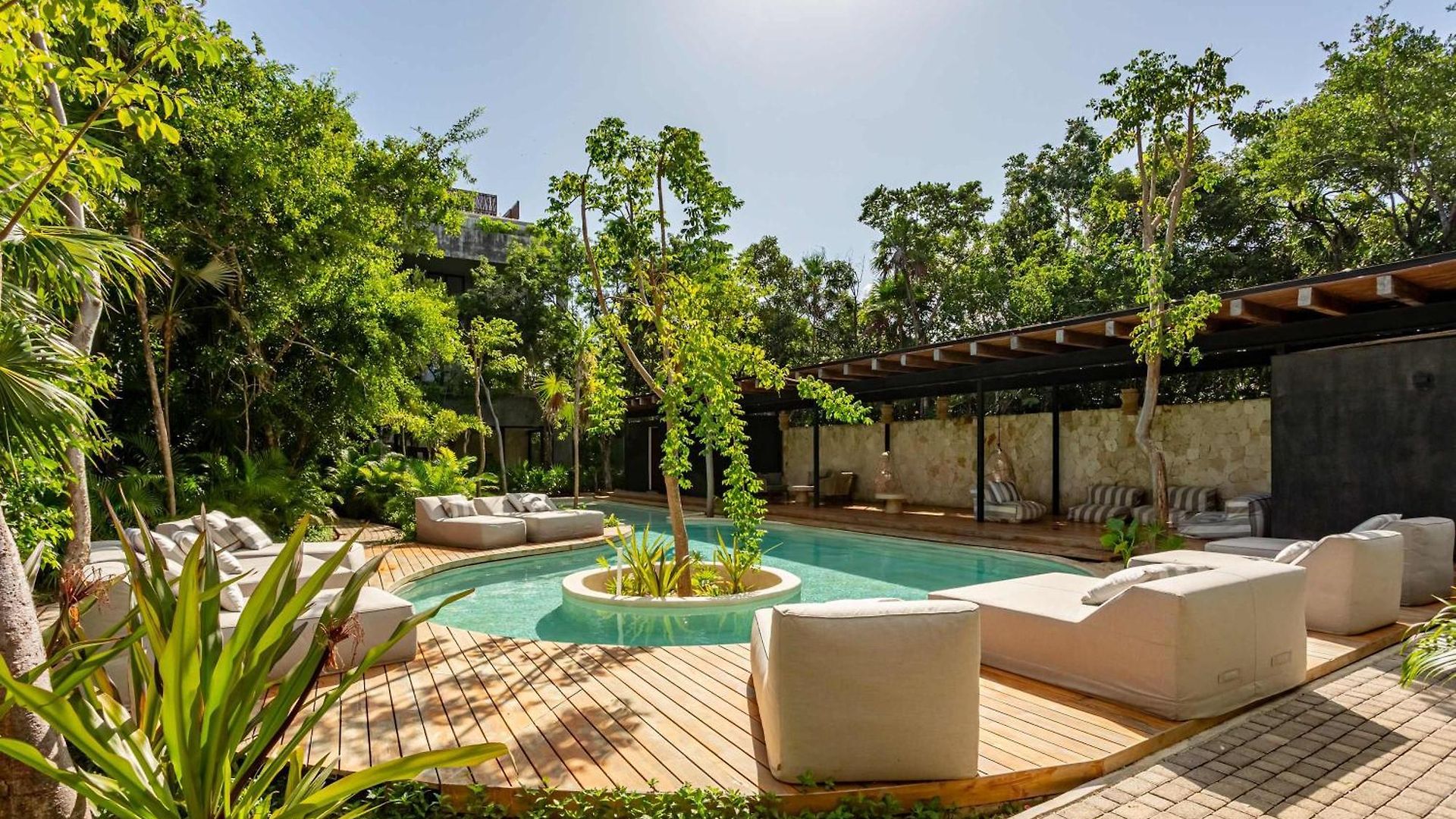 Modern 1br Jungle View Retreat In Humana With Rooftop Pool Apartment Tulum