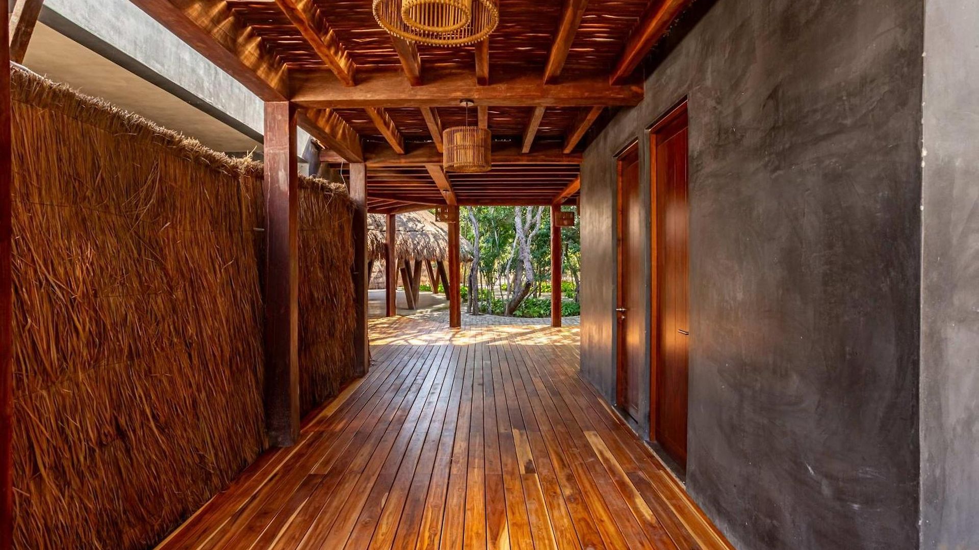 Modern 1br Jungle View Retreat In Humana With Rooftop Pool Apartment Tulum