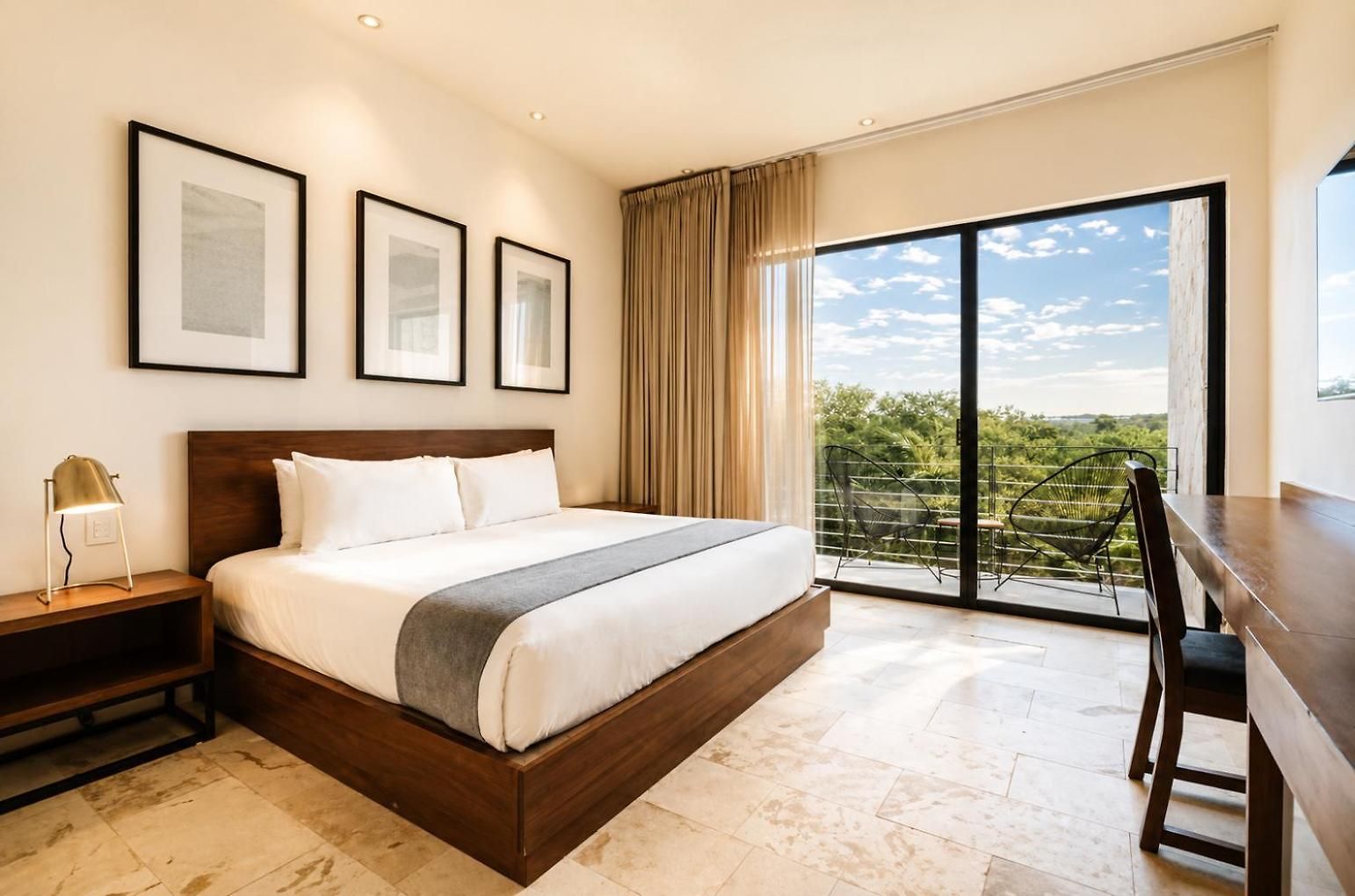 The Strabon Hotel 4*