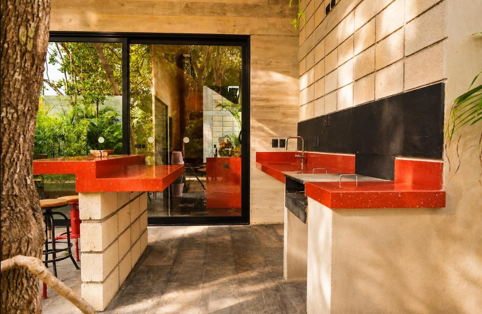 Tuuk: Luxury 5-bedroom With Private Pool And Concierge