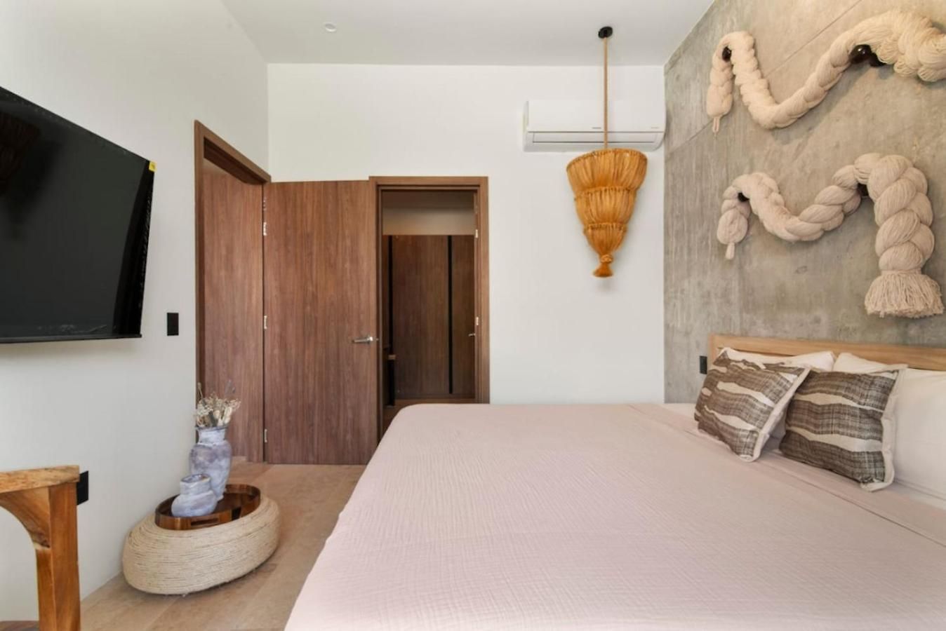 Apartment Nuju - Beutiful With Swimout-gym-rooftop-pool *