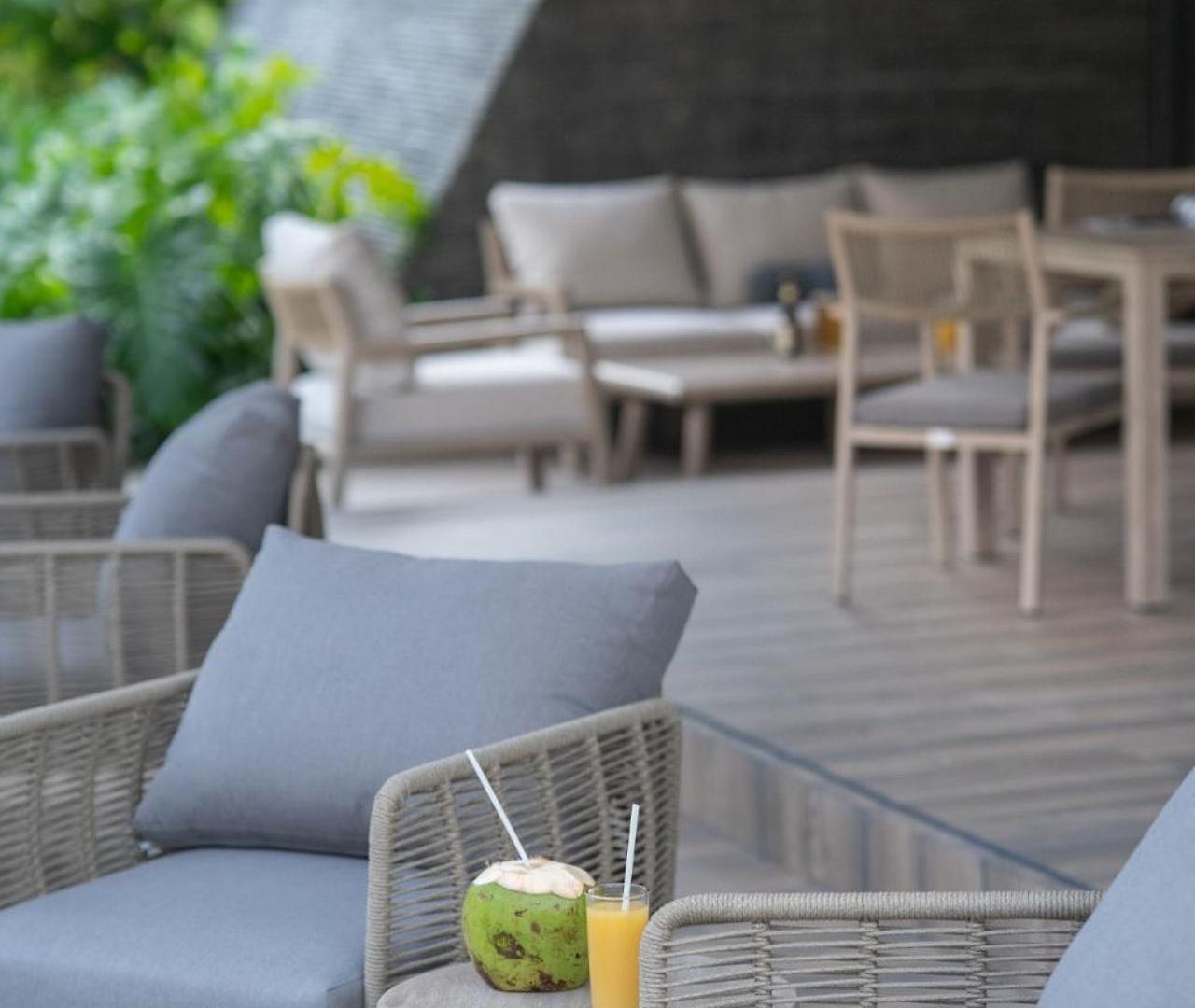 Nuju - Beutiful With Swimout-gym-rooftop-pool *