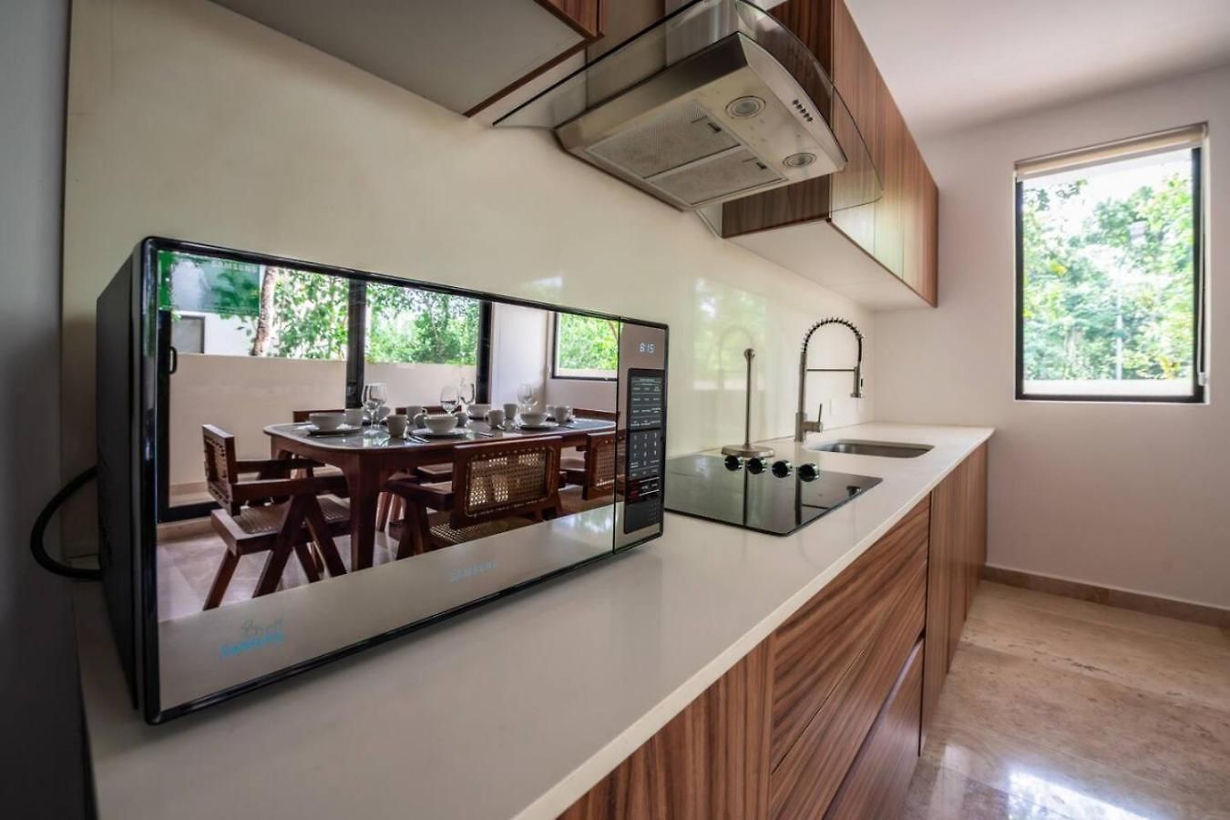 2br Retreat Rooftop Pool Gym Movie Theatre Tulum