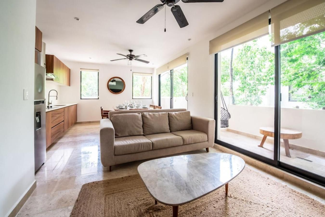 2br Retreat Rooftop Pool Gym Movie Theatre *