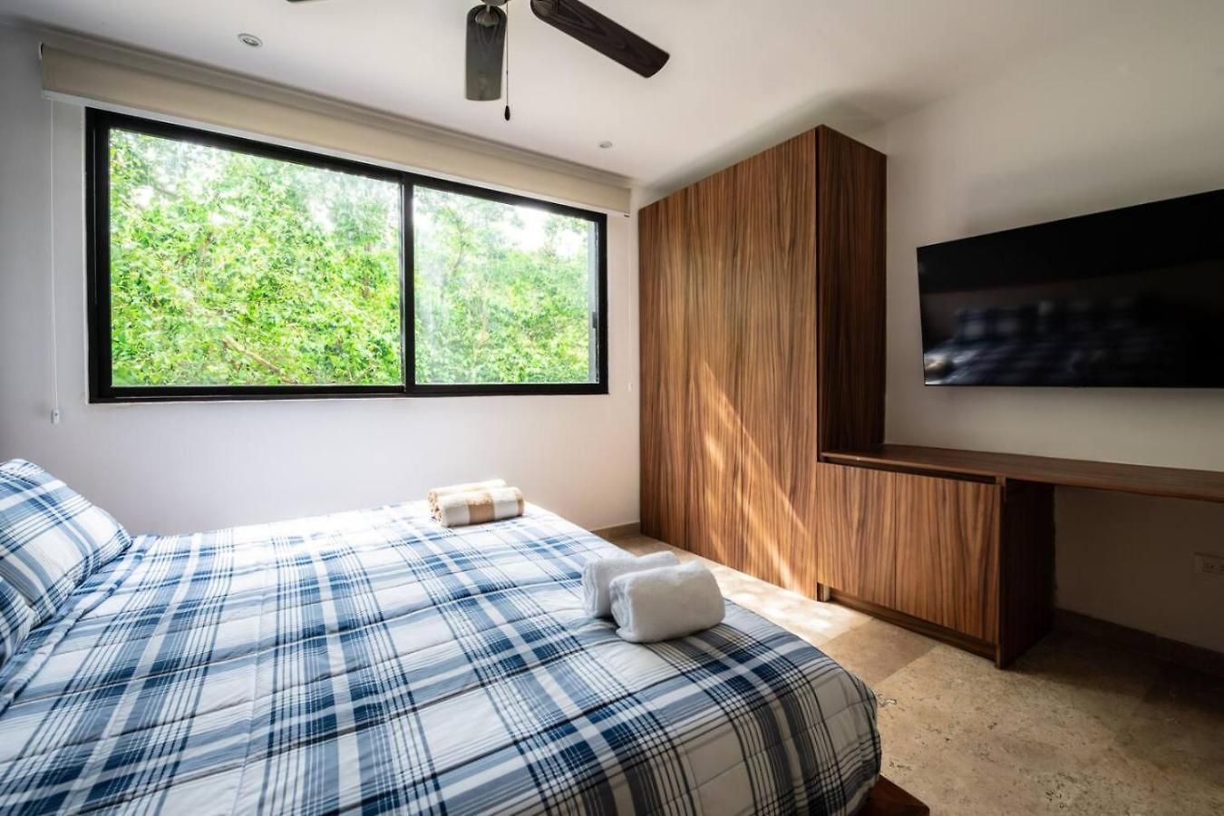 2br Retreat Rooftop Pool Gym Movie Theatre Apartment Tulum