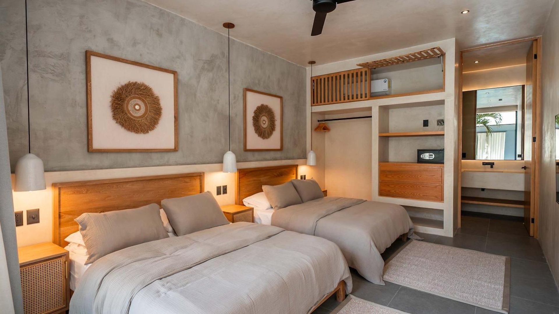 Villa Casa W - Style 8 Bedroom With 2 Pools *