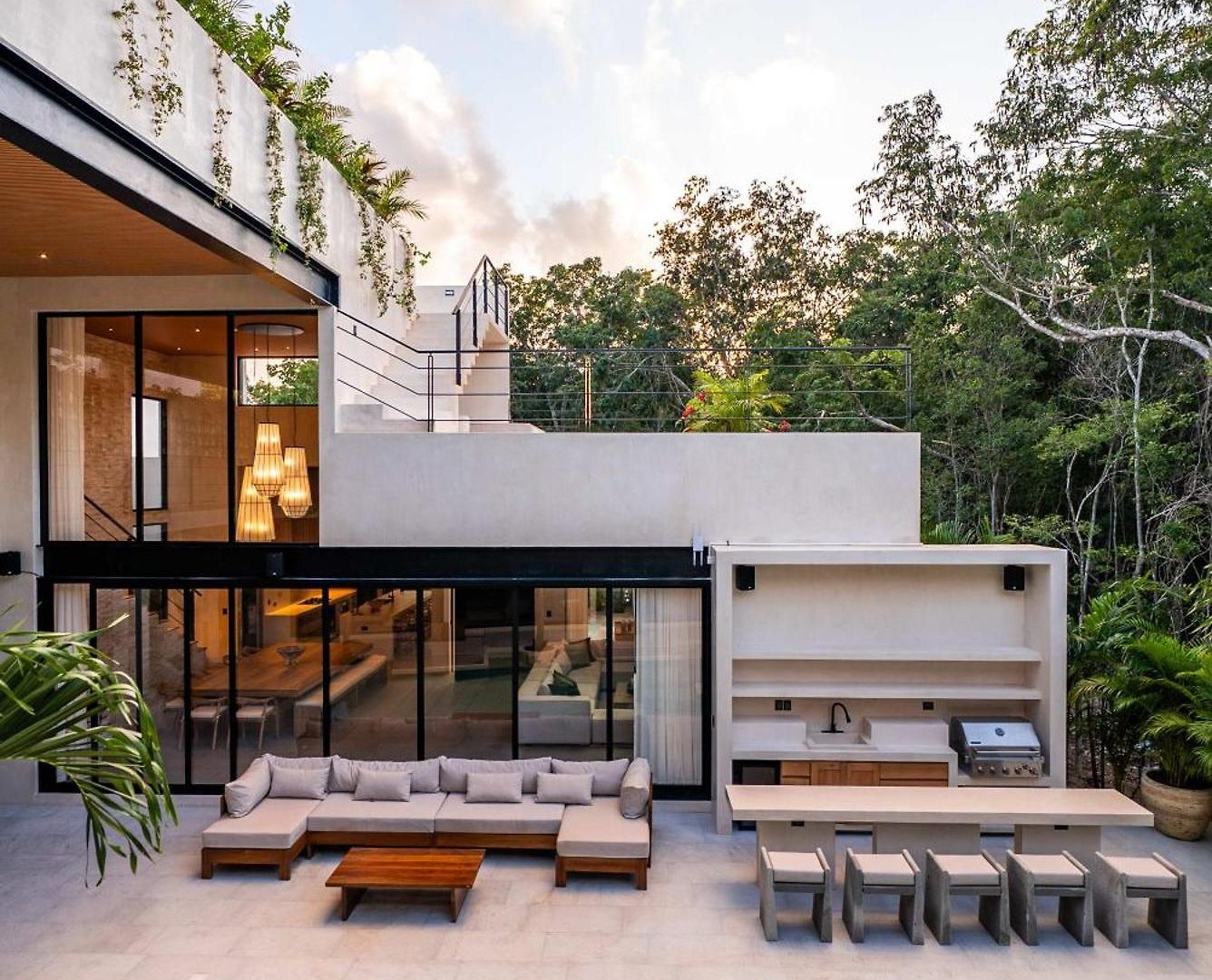 Villa Casa W - Style 8 Bedroom With 2 Pools *