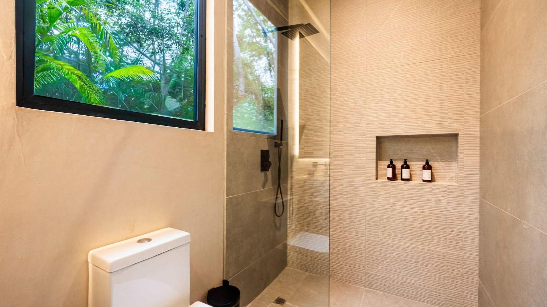 Villa Casa W - Style 8 Bedroom With 2 Pools *