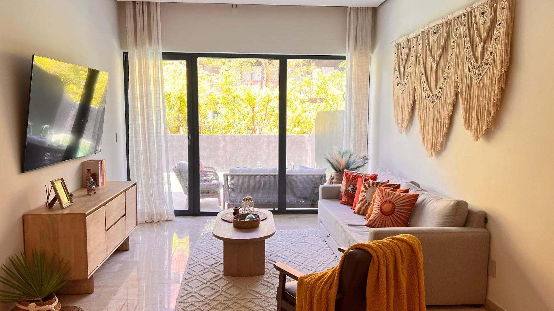 Apartment Private Pool Boho Chic Escape Zone