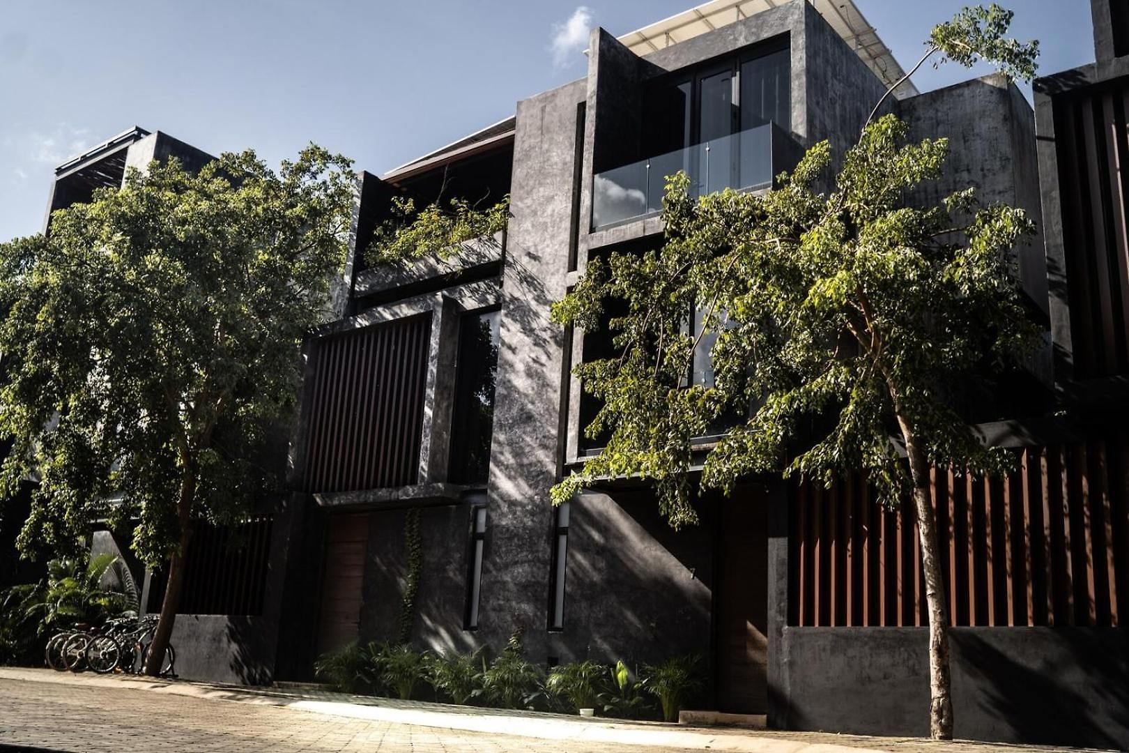Villa The Four Luxury Villas, 8 Pools, 15 Brs, 38 Pax *