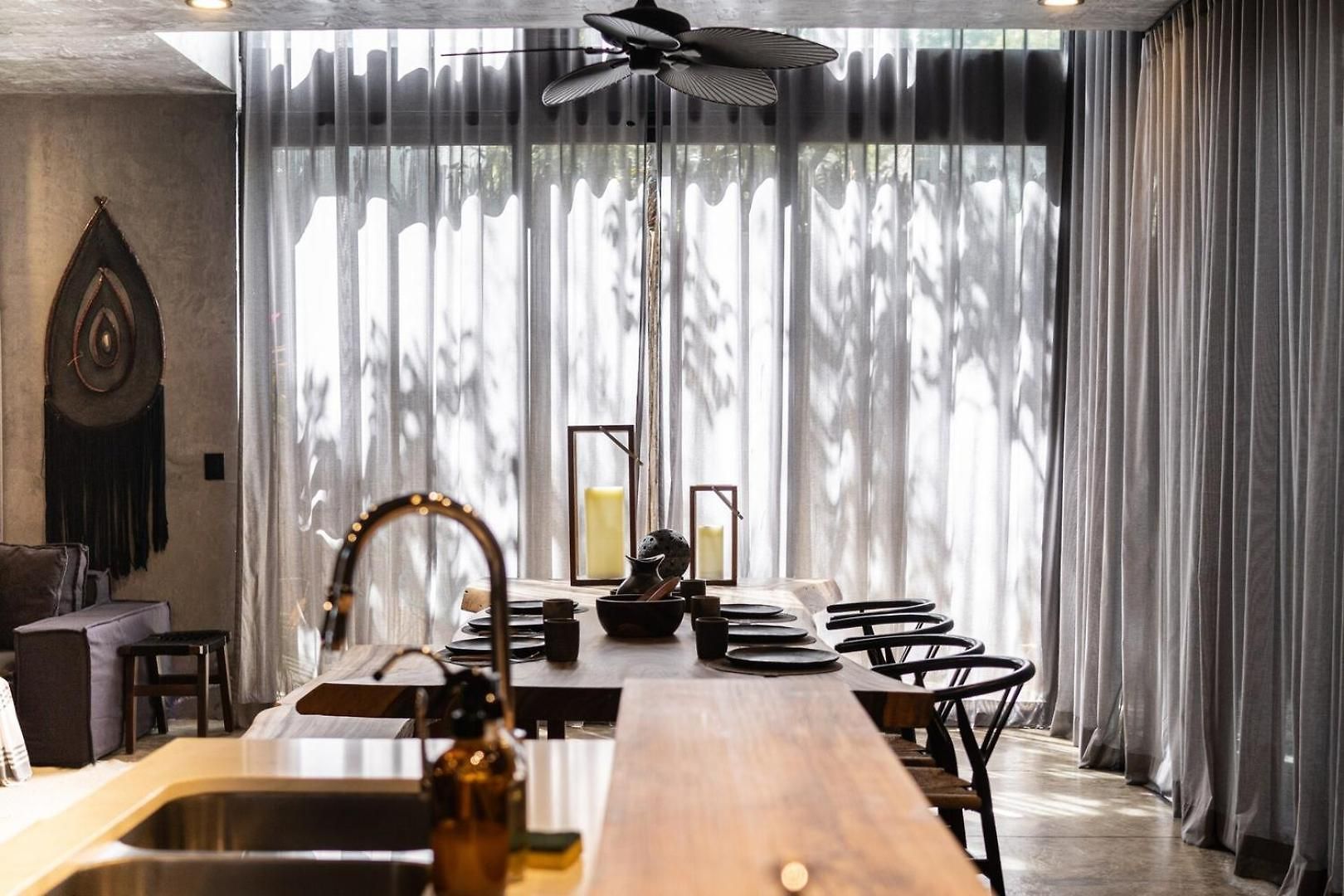 The Four Luxury Villas, 8 Pools, 15 Brs, 38 Pax * Tulum
