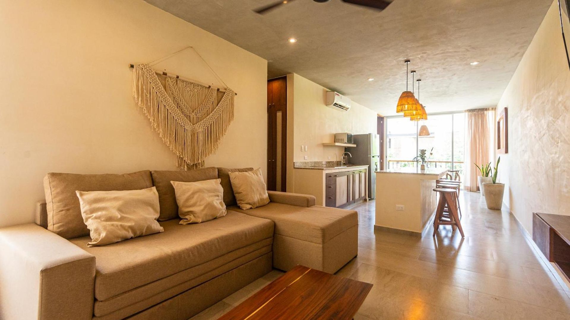 Aruna * Tulum