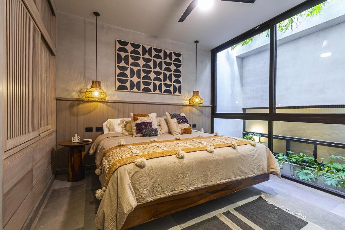 Luxury Beachfront 3br *