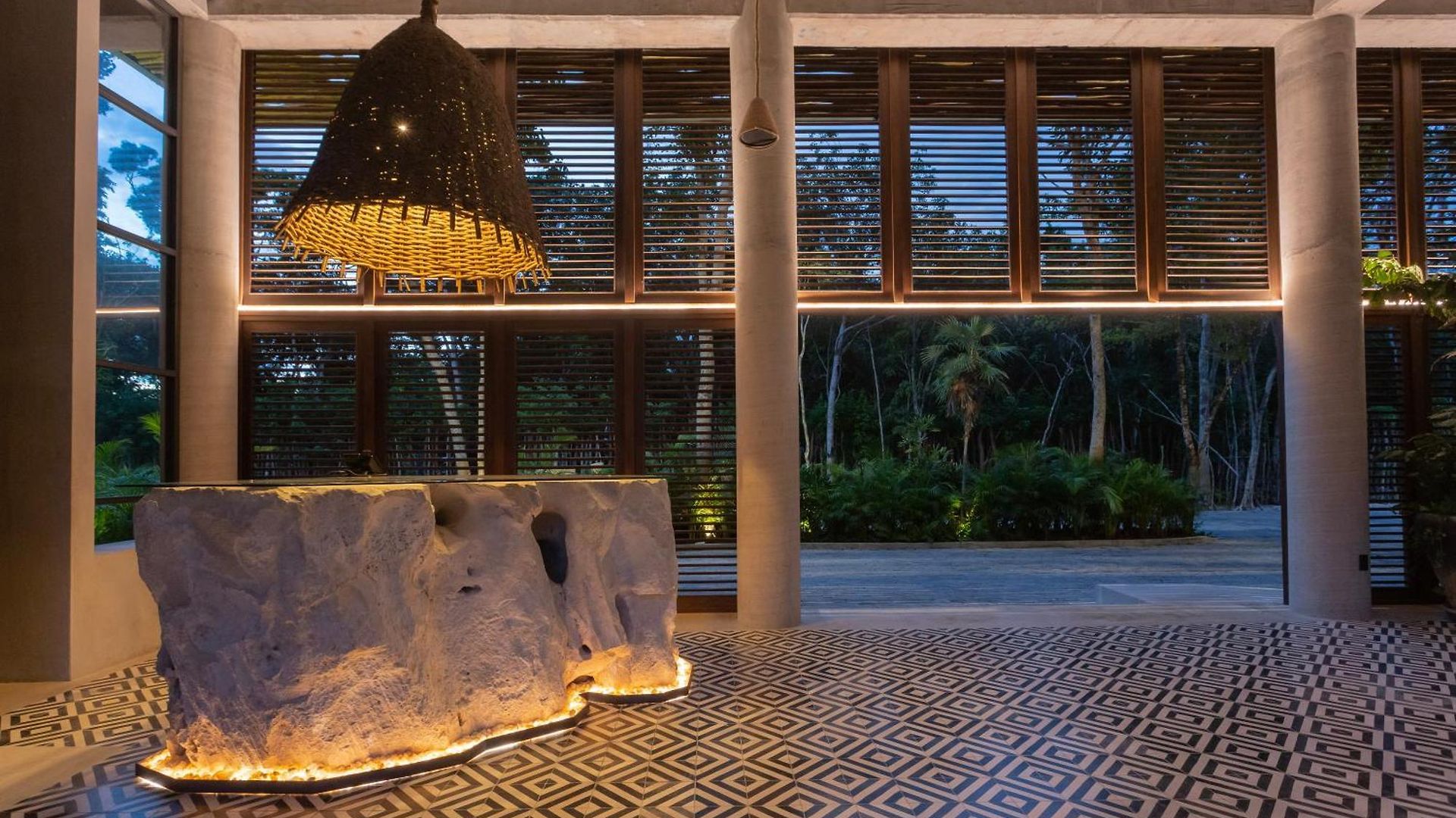 Nuju Xalet - Cenote Pool Jacuzzi & Sauna Tulum