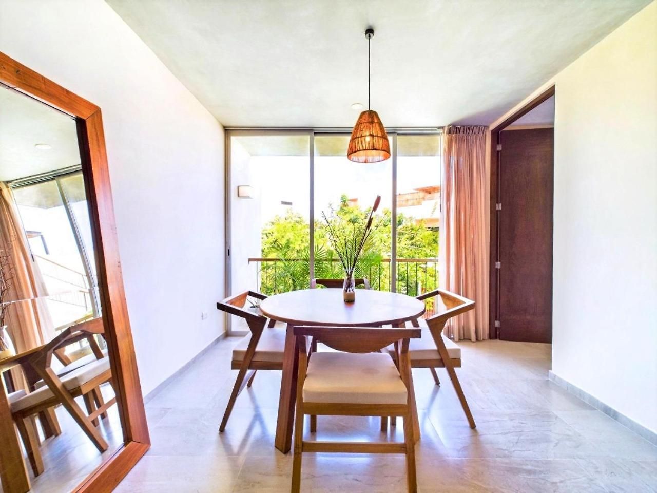 Aruna Tulum