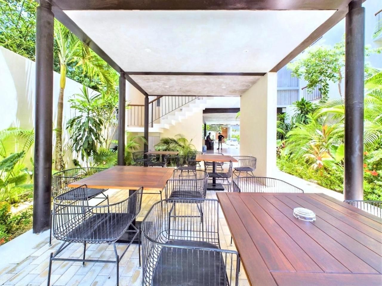 Aruna Tulum
