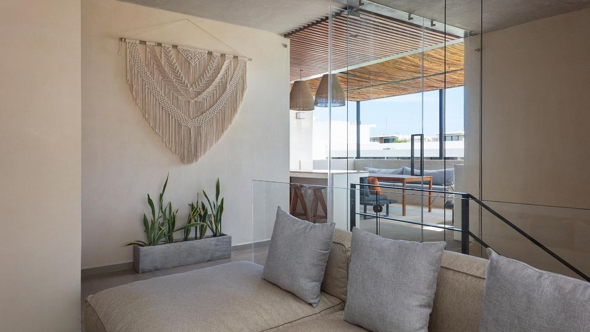 Apartment Aruna *