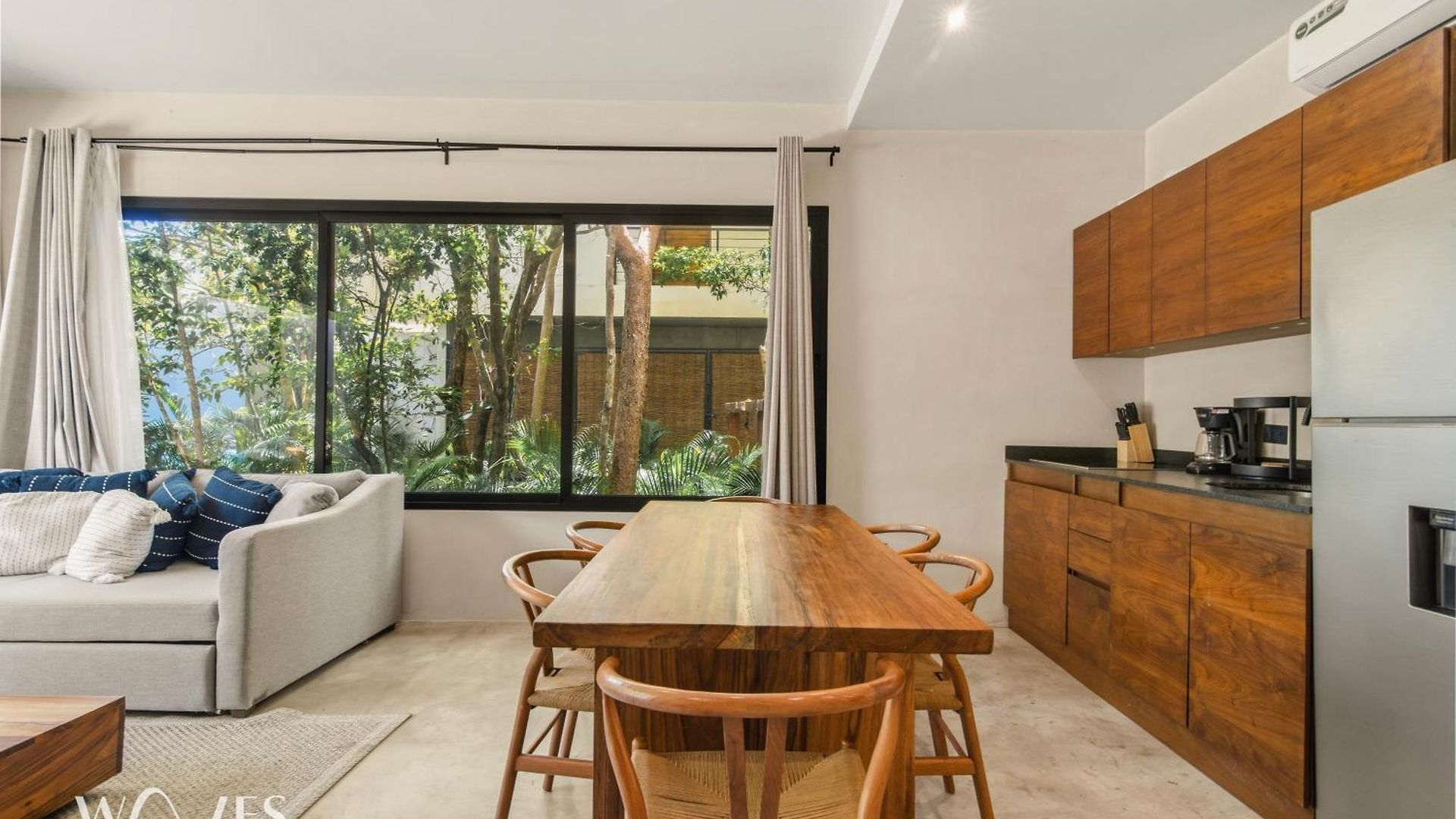 Apartment Hk By Waves