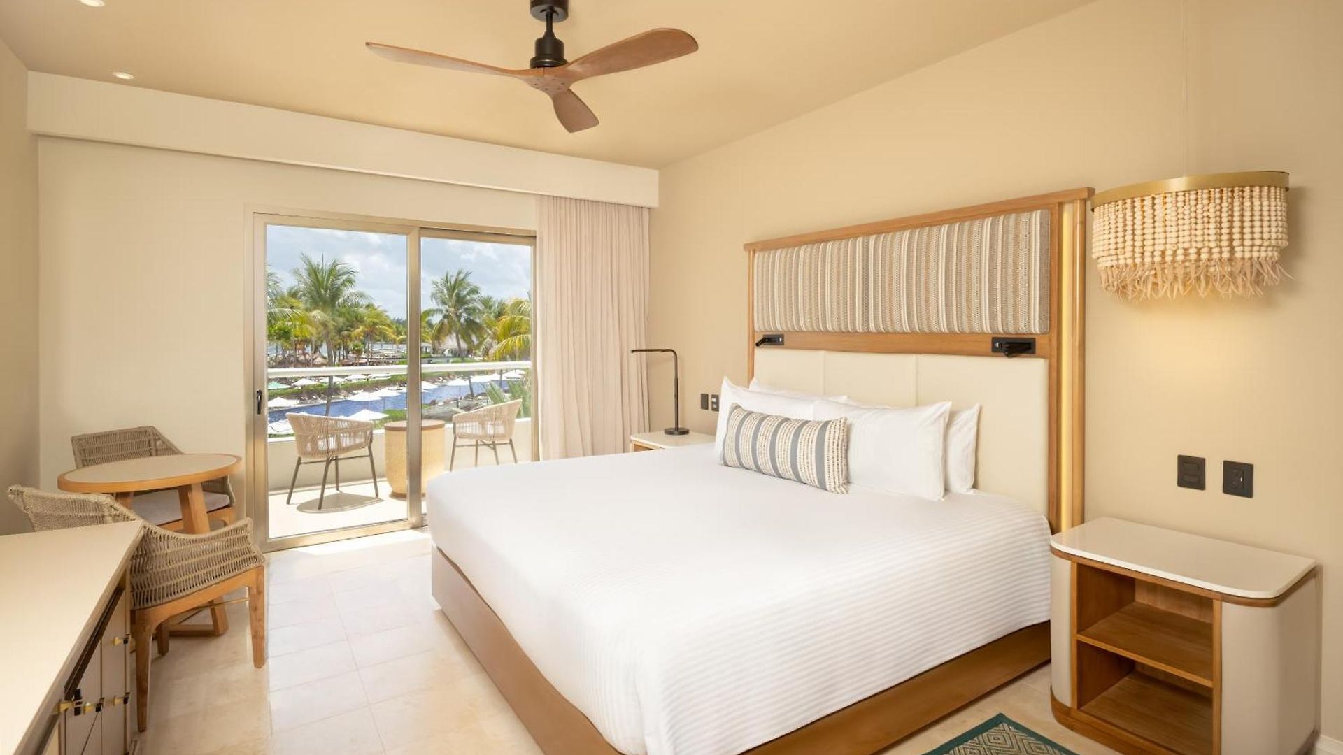 Resort Dreams & 5*