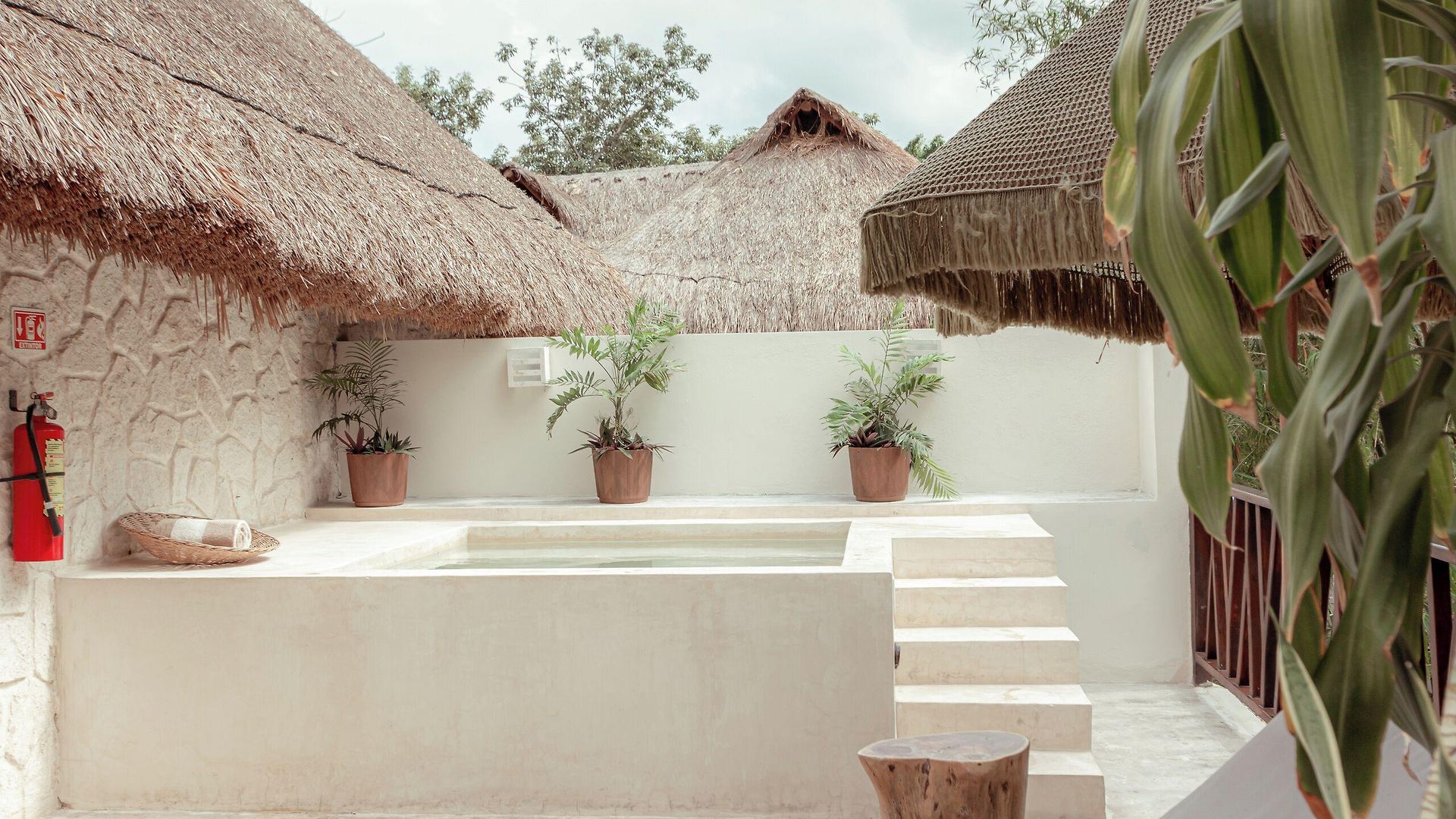 Prana Boutique 4*