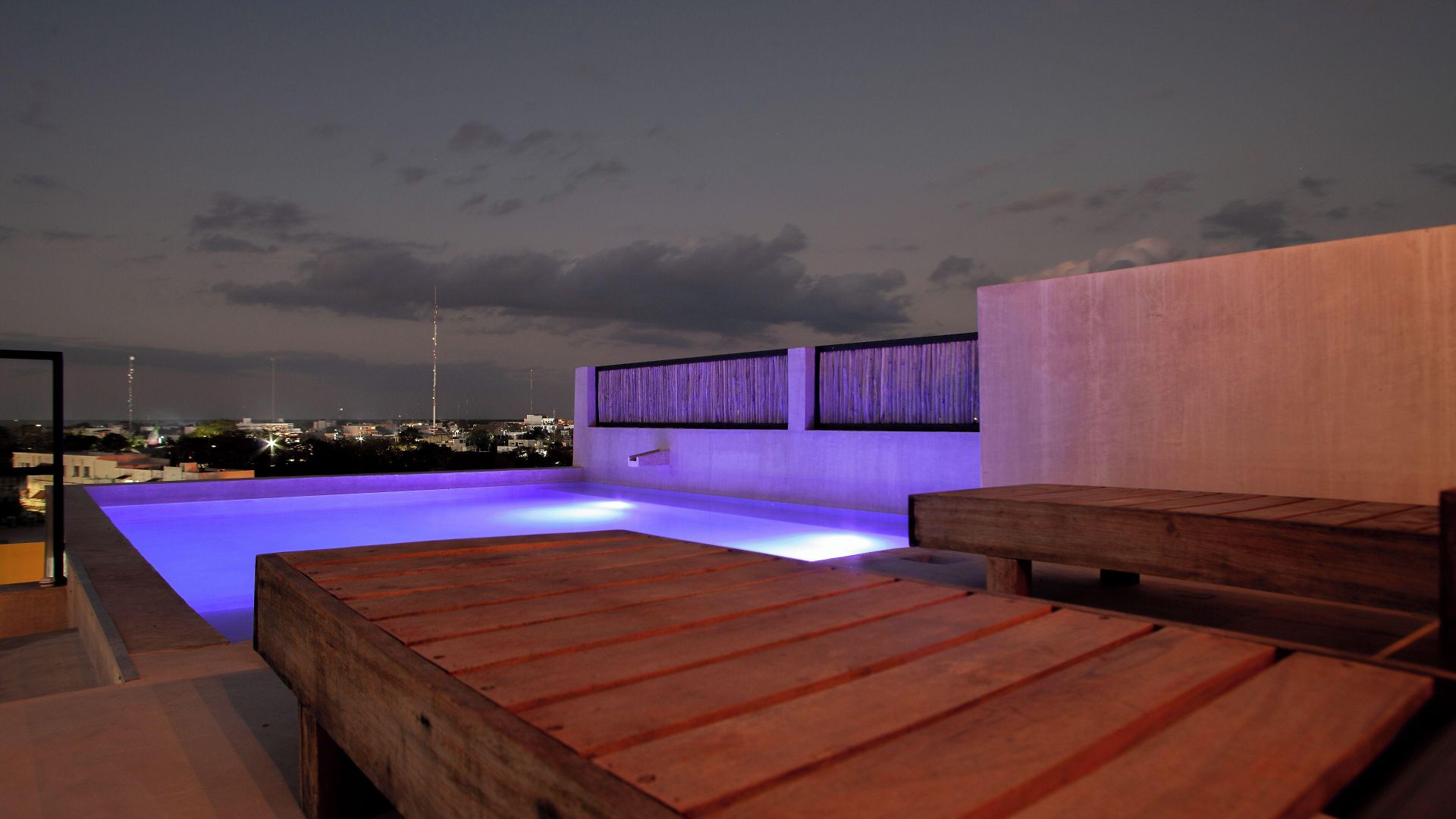 The Teodoro Apartahotel