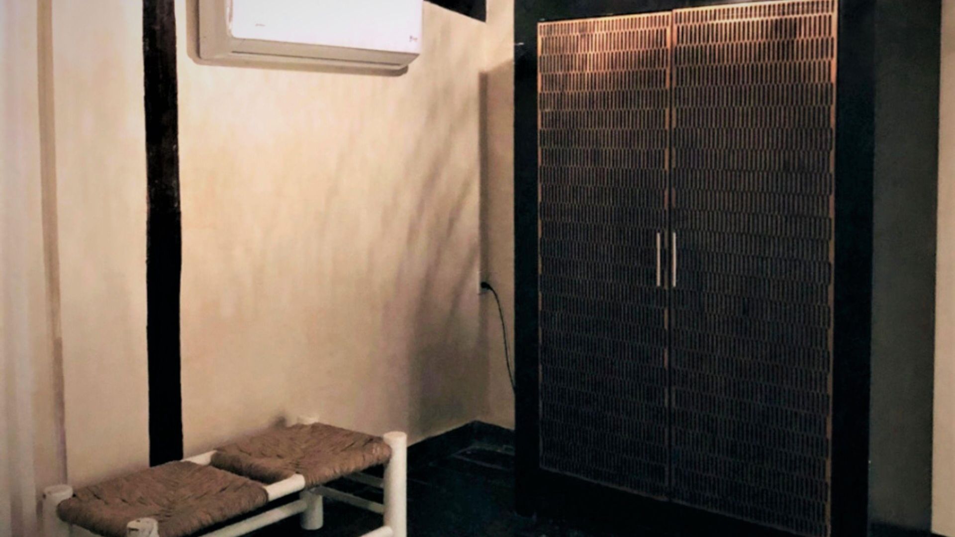 Estrellas - Located At The Party Zone 4*