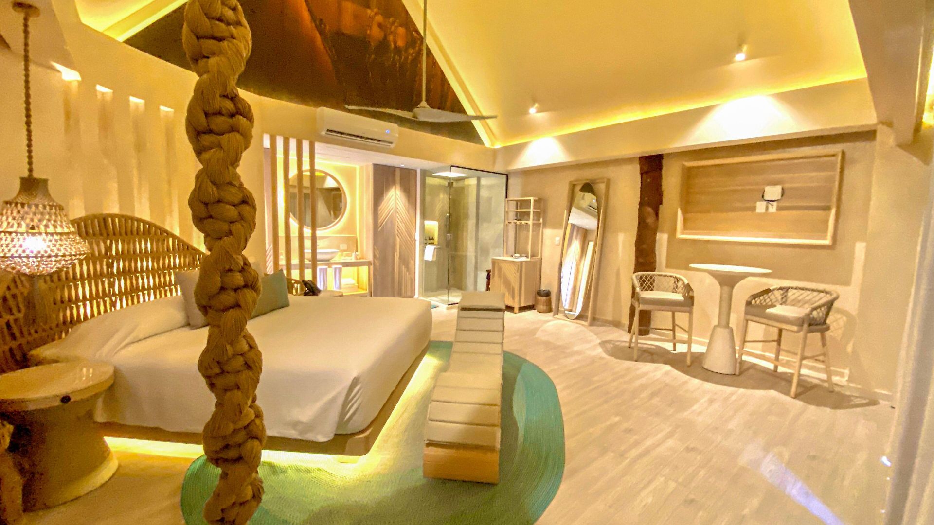 Shibari - Restaurant & Cenote Club Hotel