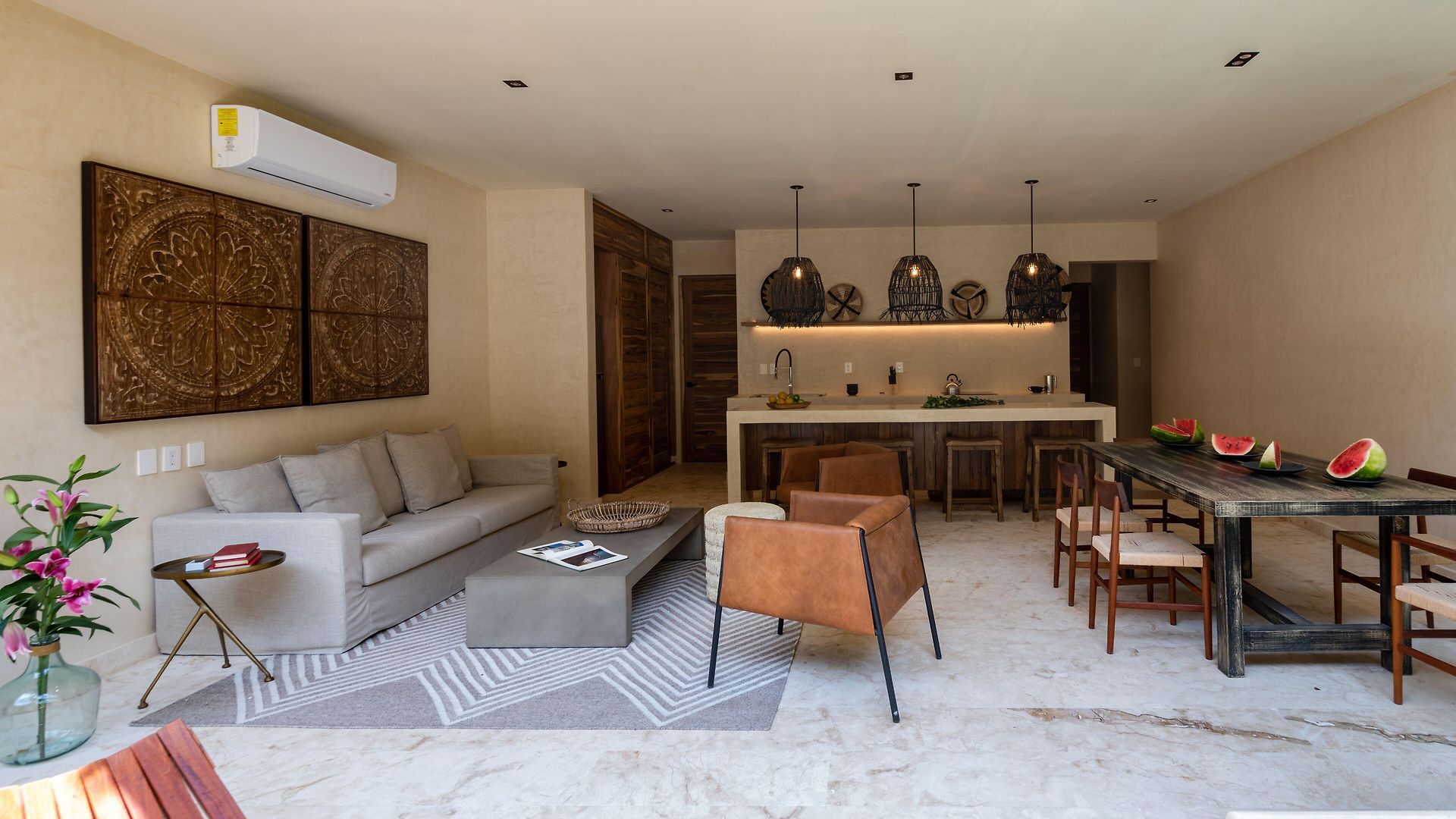Unho Hotel 4*