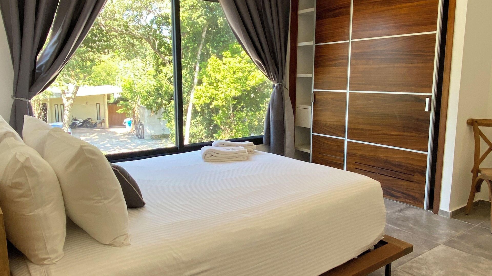 Panacea Aparthotel 4*
