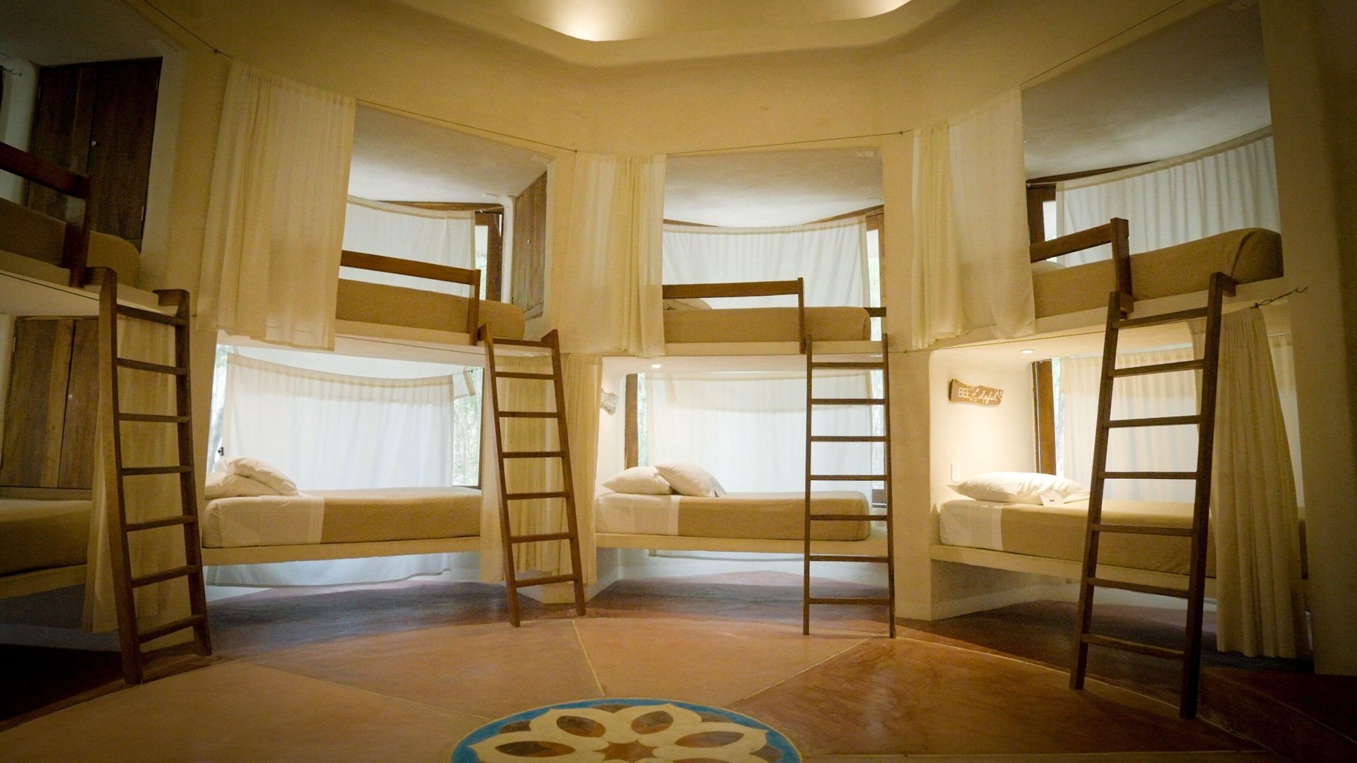 Hotel Holistika
