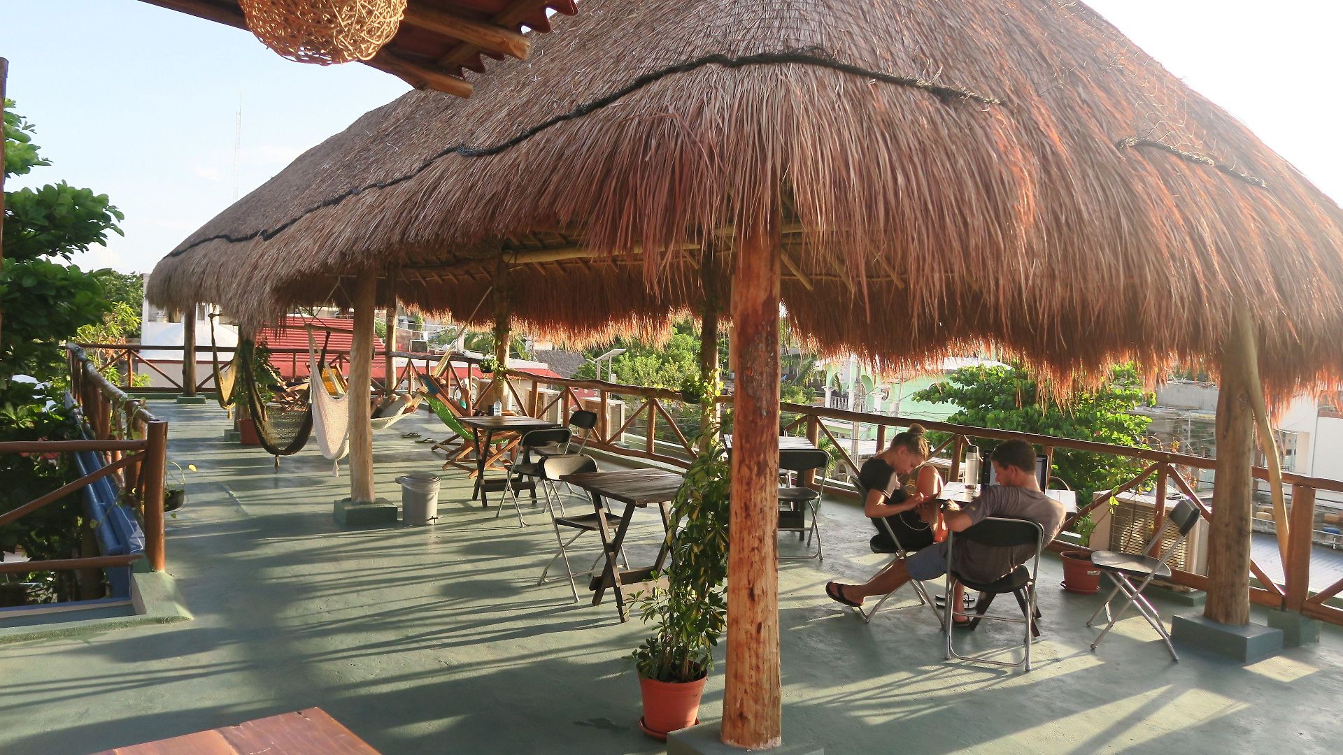 Casa Almendro 2*