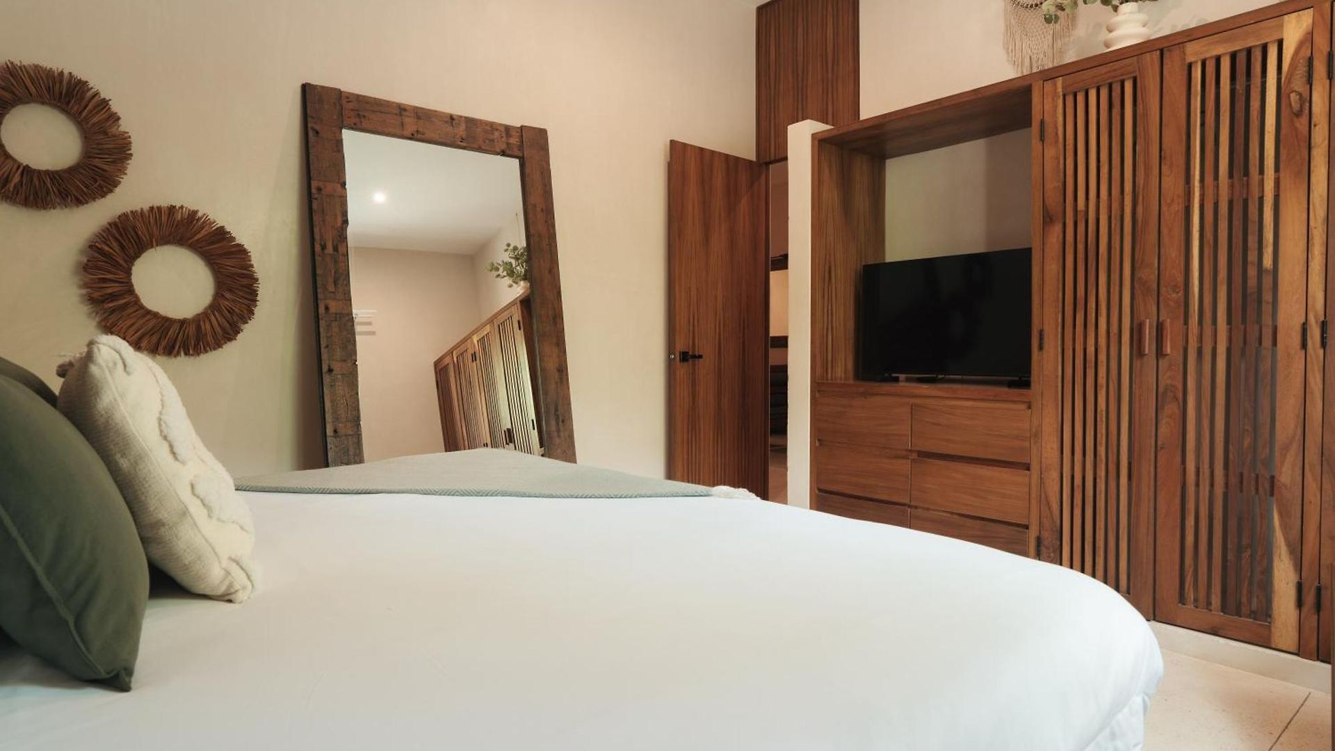 Holiday home Stylish 3bd3ba In Tulum's Neighborhood *