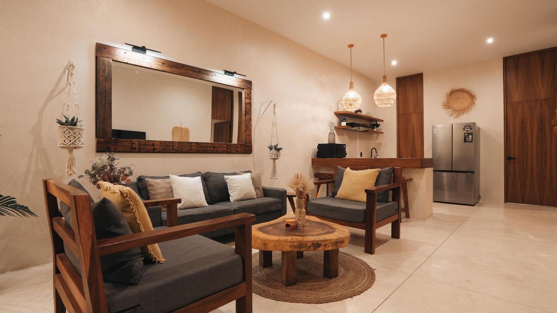 Holiday home Stylish 3bd3ba In Tulum's Neighborhood