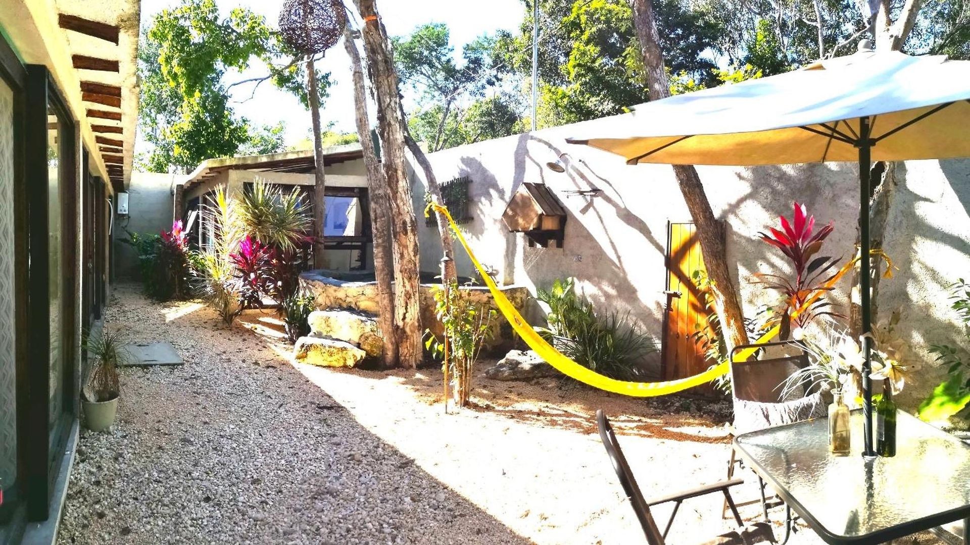 Awa Eco Retreat Tulum Capsule hotel