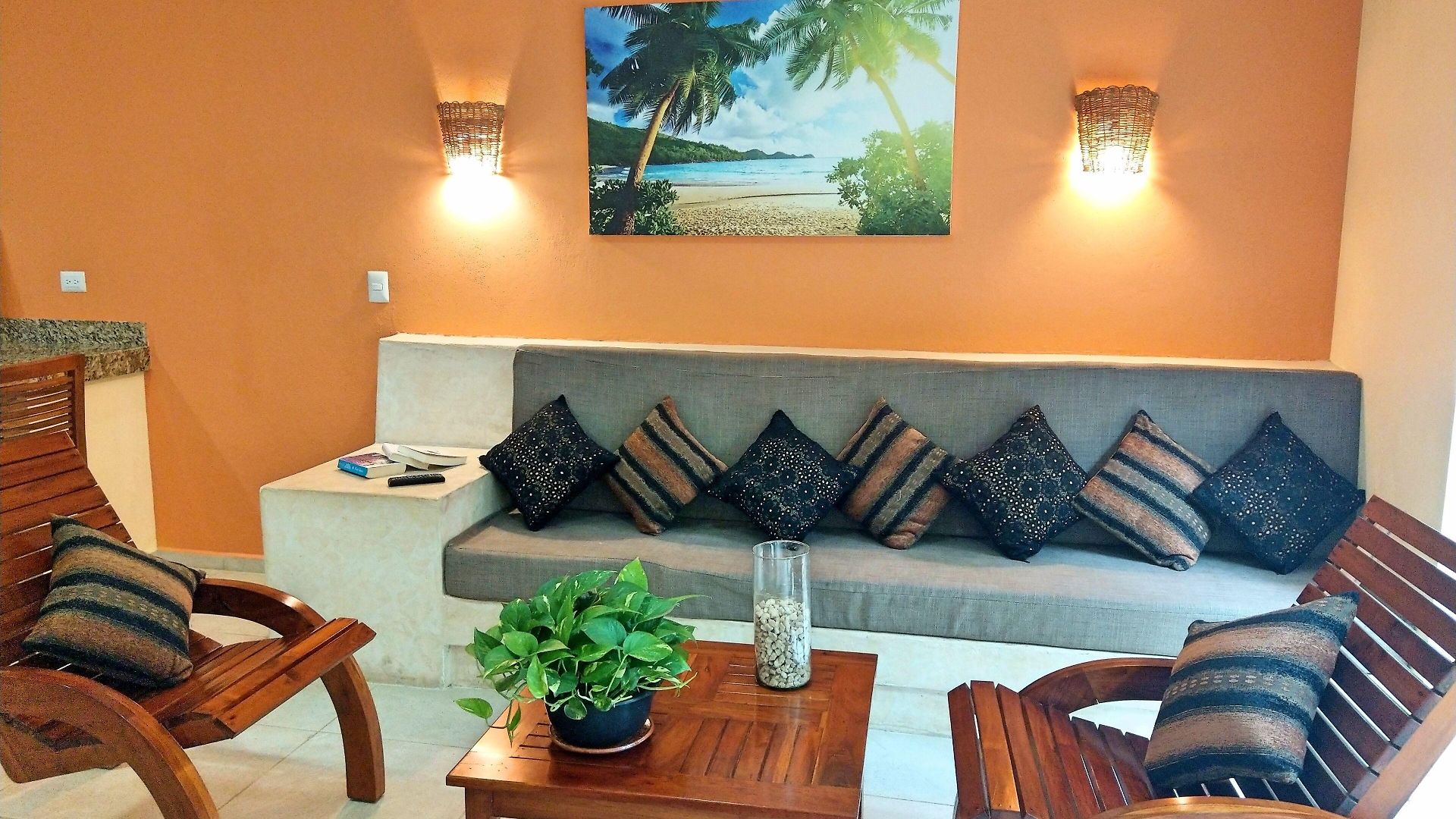 Nah Apartahotel