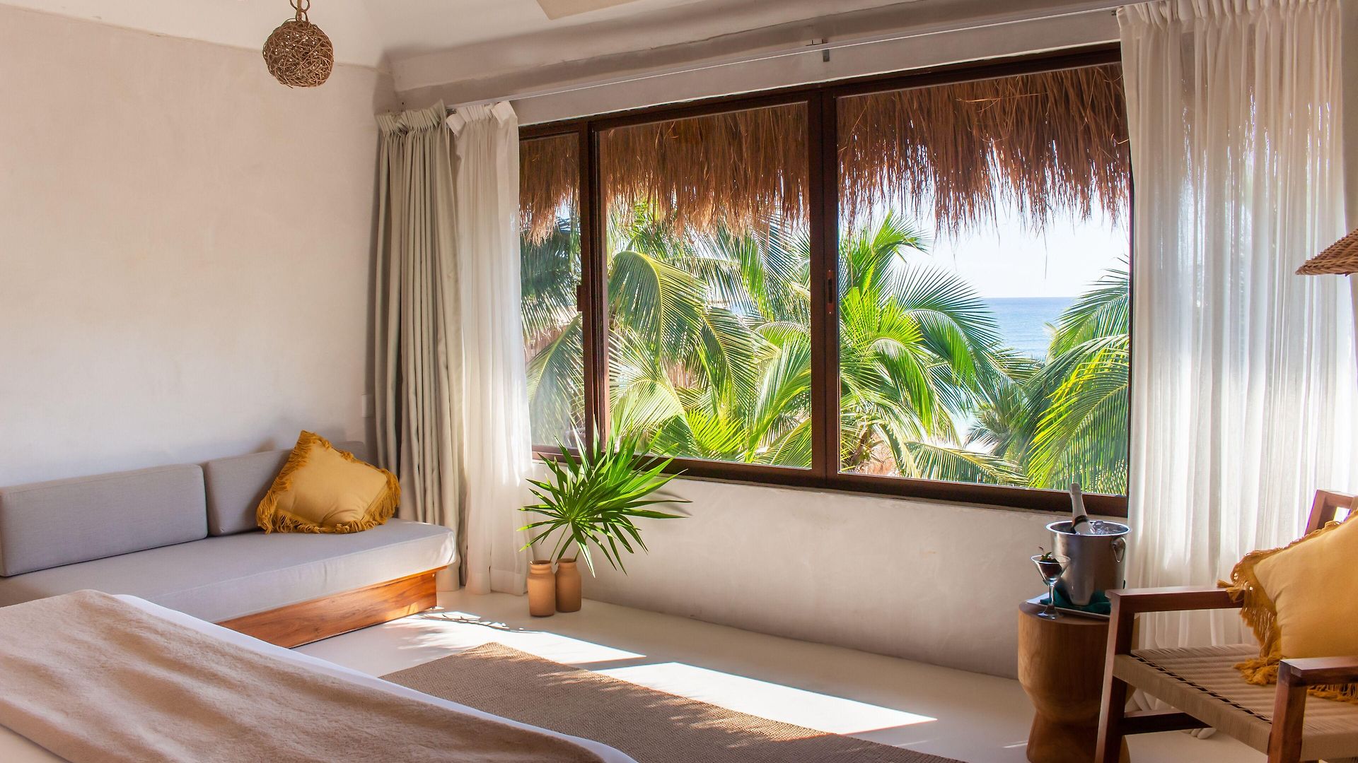Dune Boutique Located At The Party Zone (adults Only) Tulum