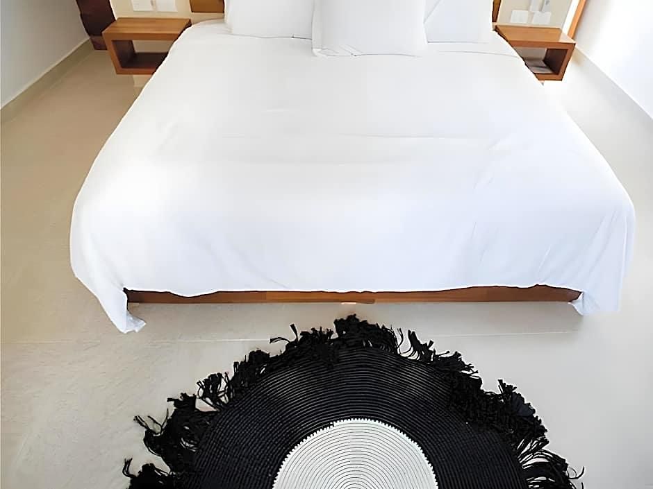 Lagoon Boutique - Adults Only Hotel 4*