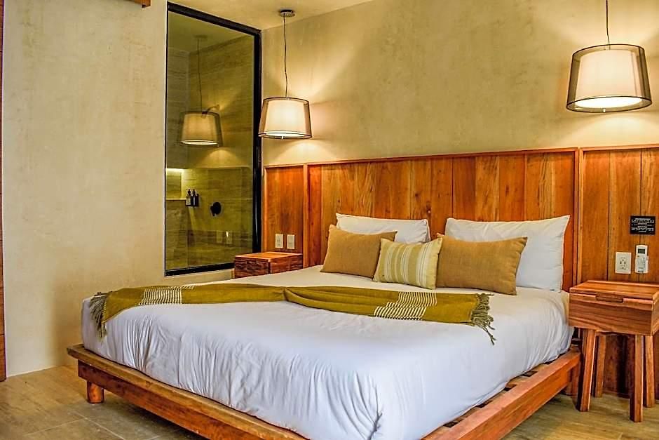 Eterna Hotel 4*