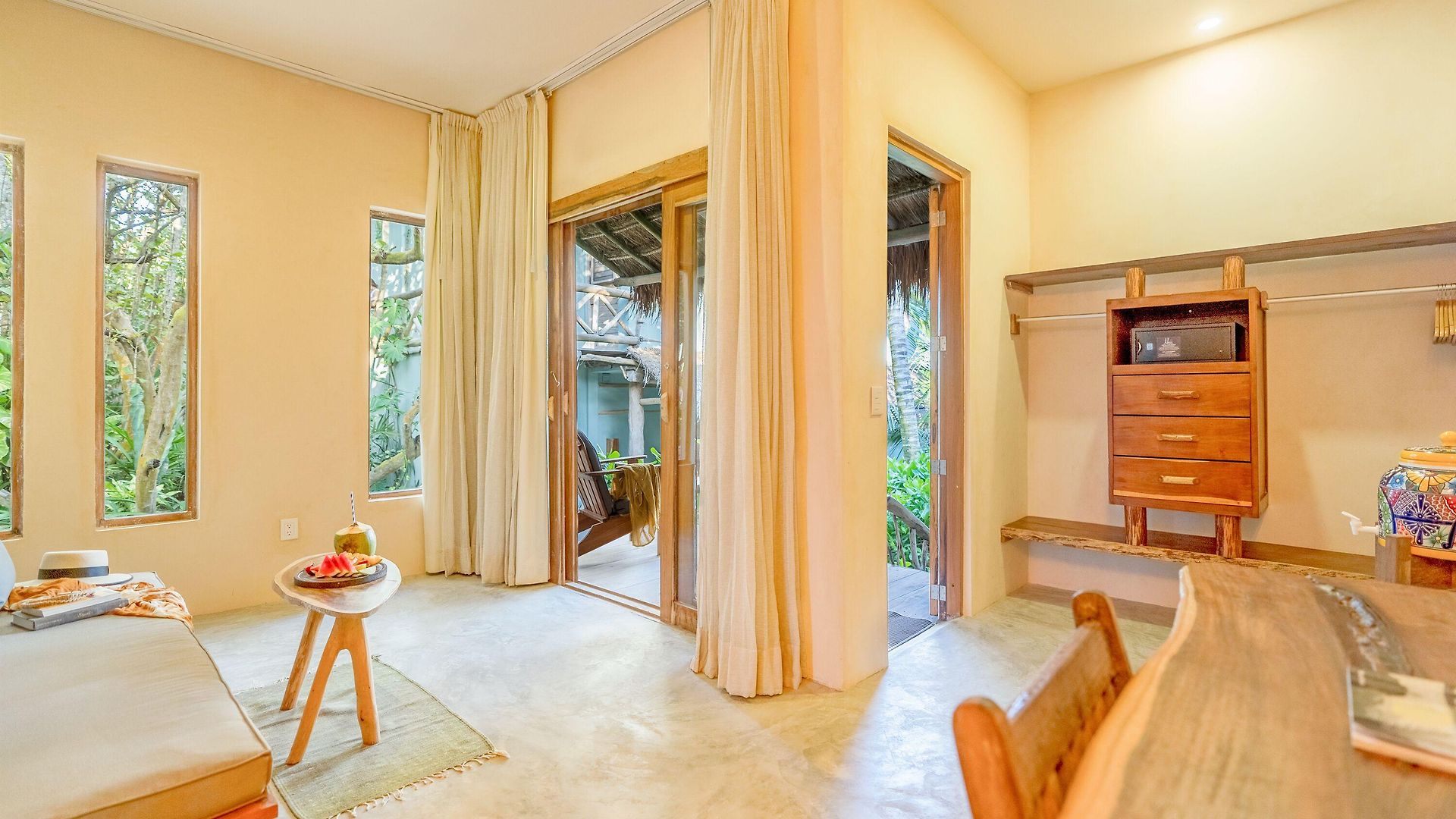 Hotel Ahau Beachfront (adults Only)
