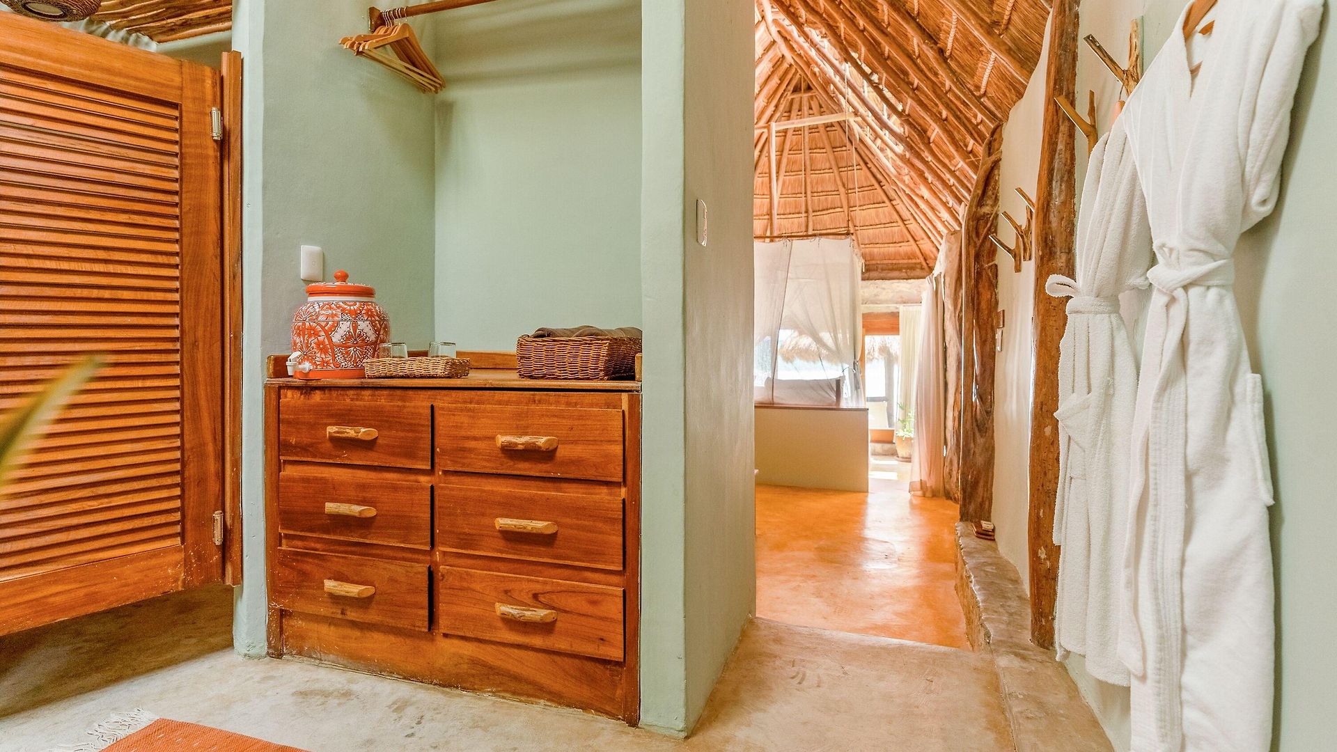 Ahau Beachfront (adults Only) 4*