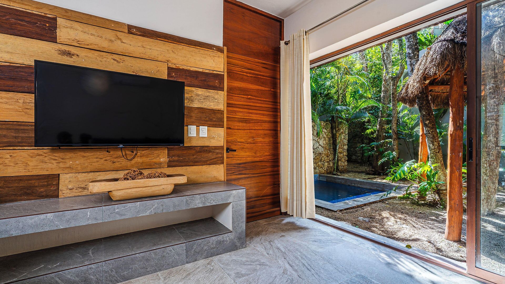 Kuun Taak Tulum